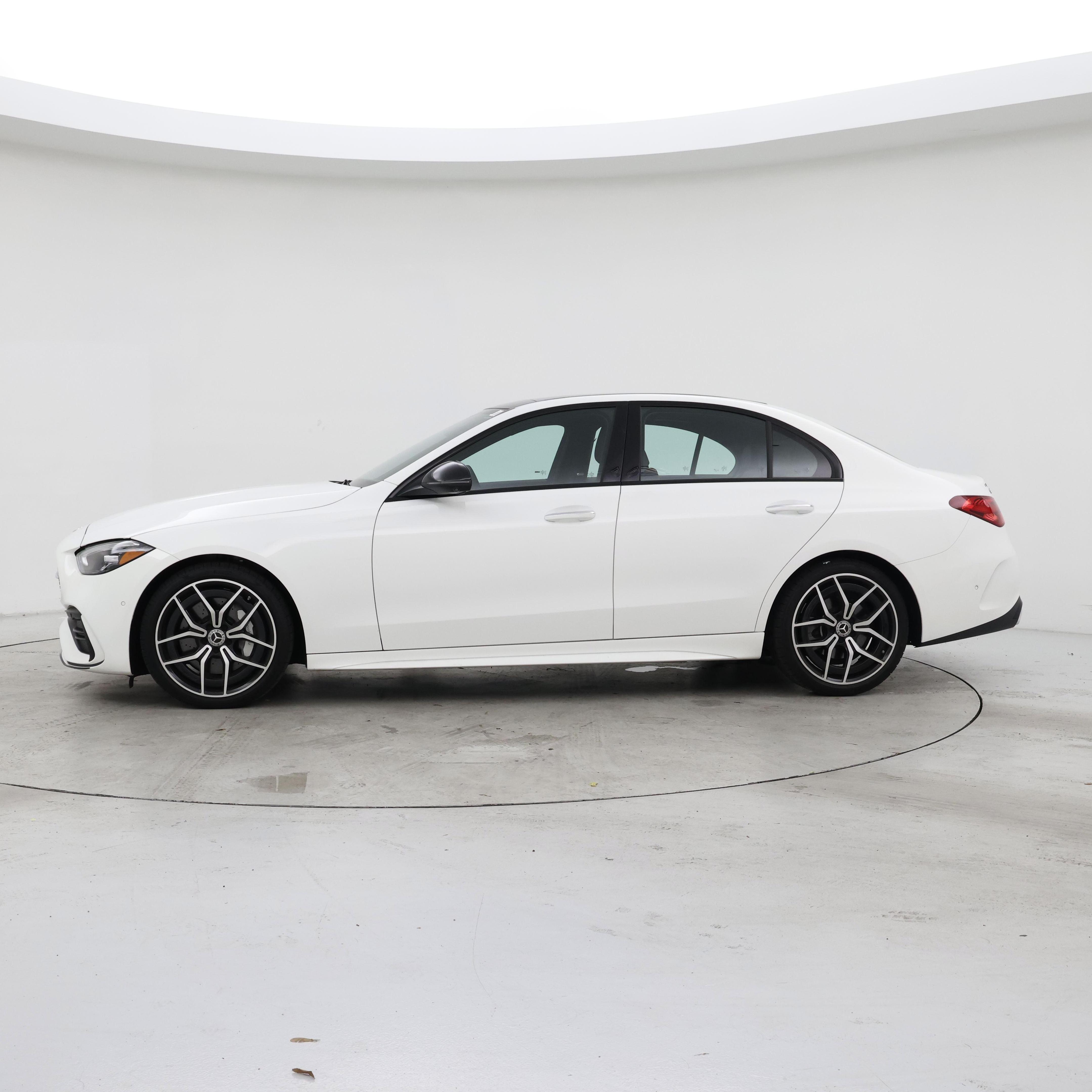 Thumbnail: 2023 Mercedes-Benz C-Class - 3