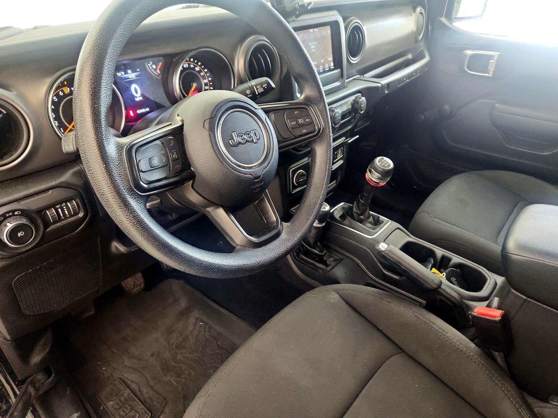 Thumbnail: 2022 Jeep Wrangler - 11