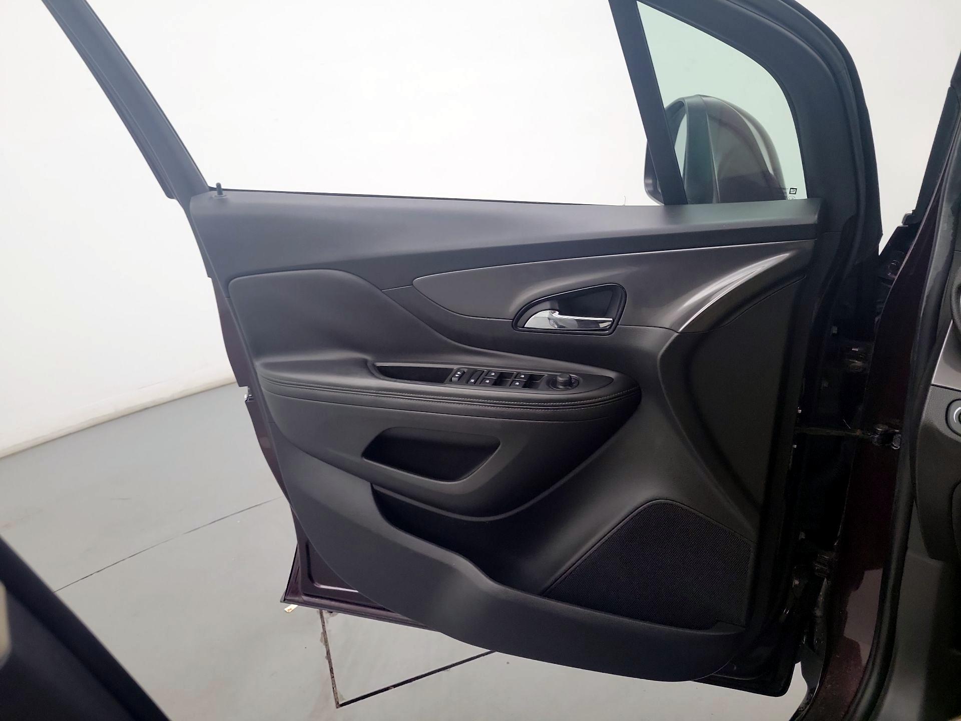 Thumbnail: 2018 Buick Encore - 12