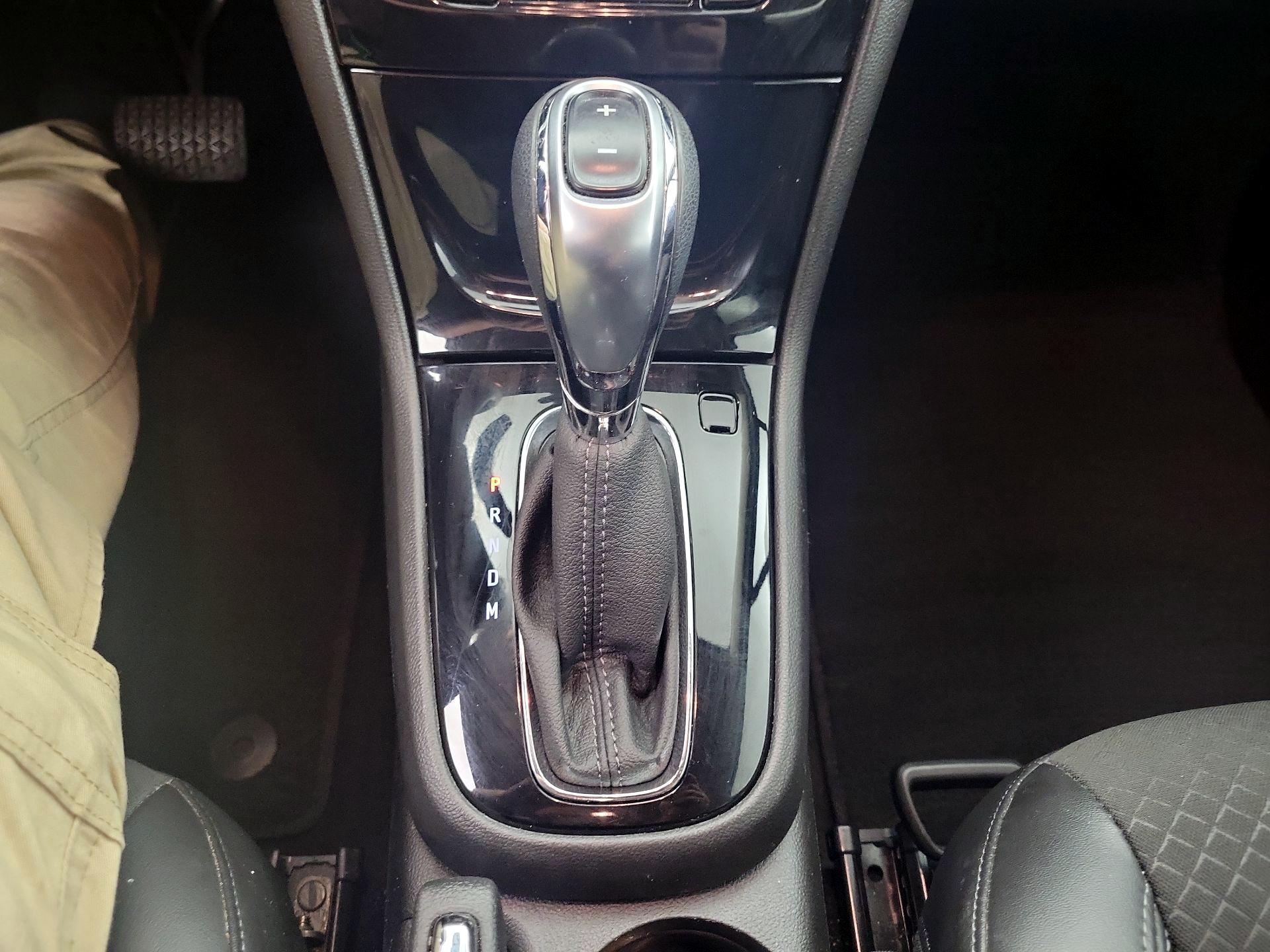 Thumbnail: 2018 Buick Encore - 17