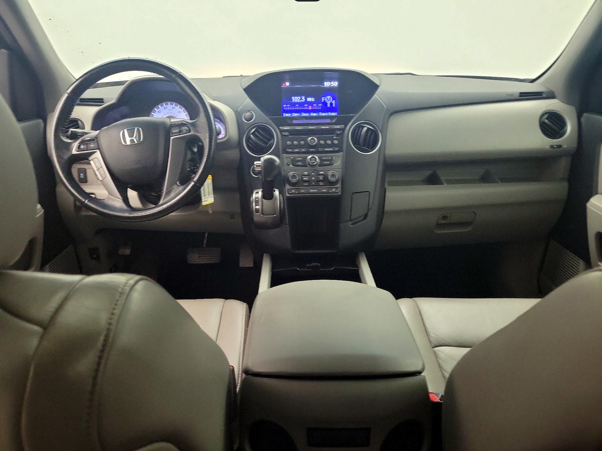 Thumbnail: 2015 Honda Pilot - 9