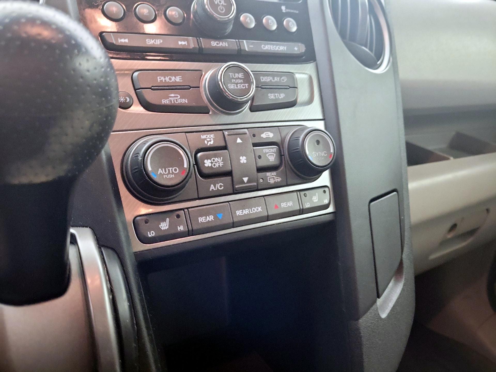 Thumbnail: 2015 Honda Pilot - 16