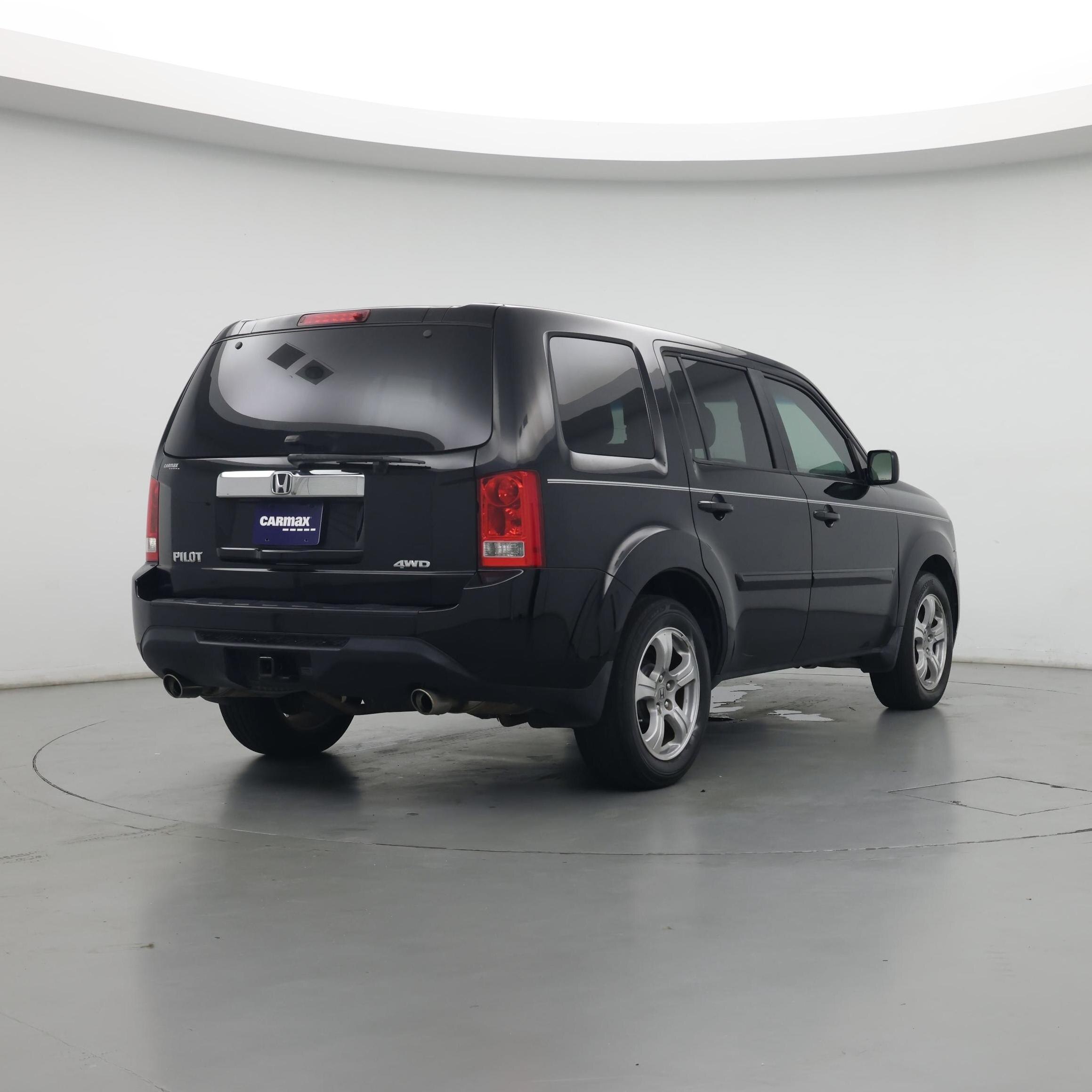 Thumbnail: 2015 Honda Pilot - 8