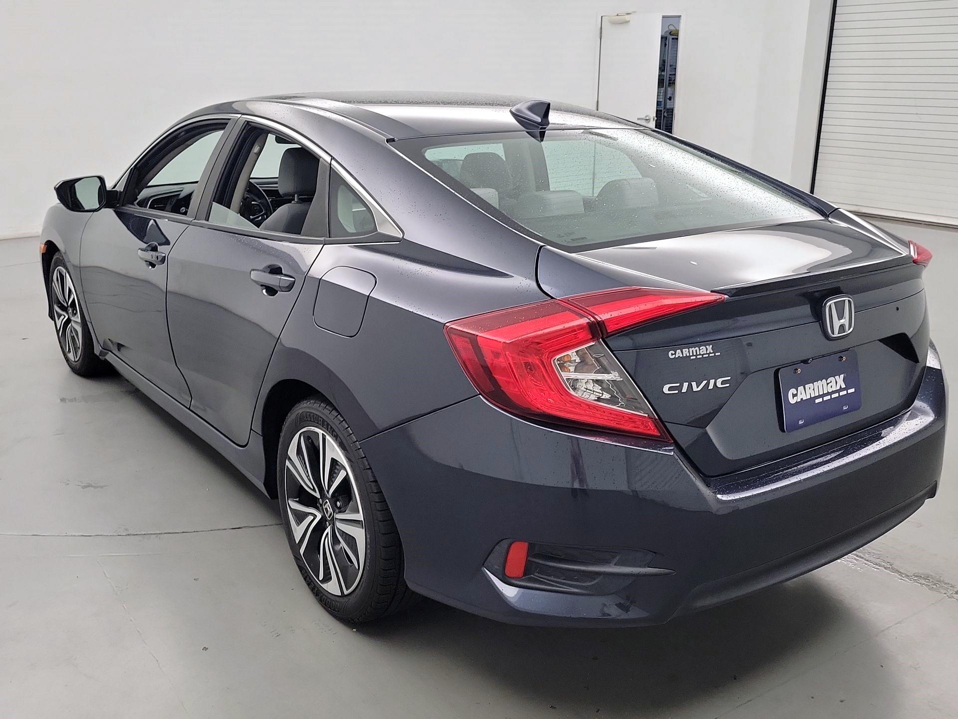 Thumbnail: 2017 Honda Civic - 7