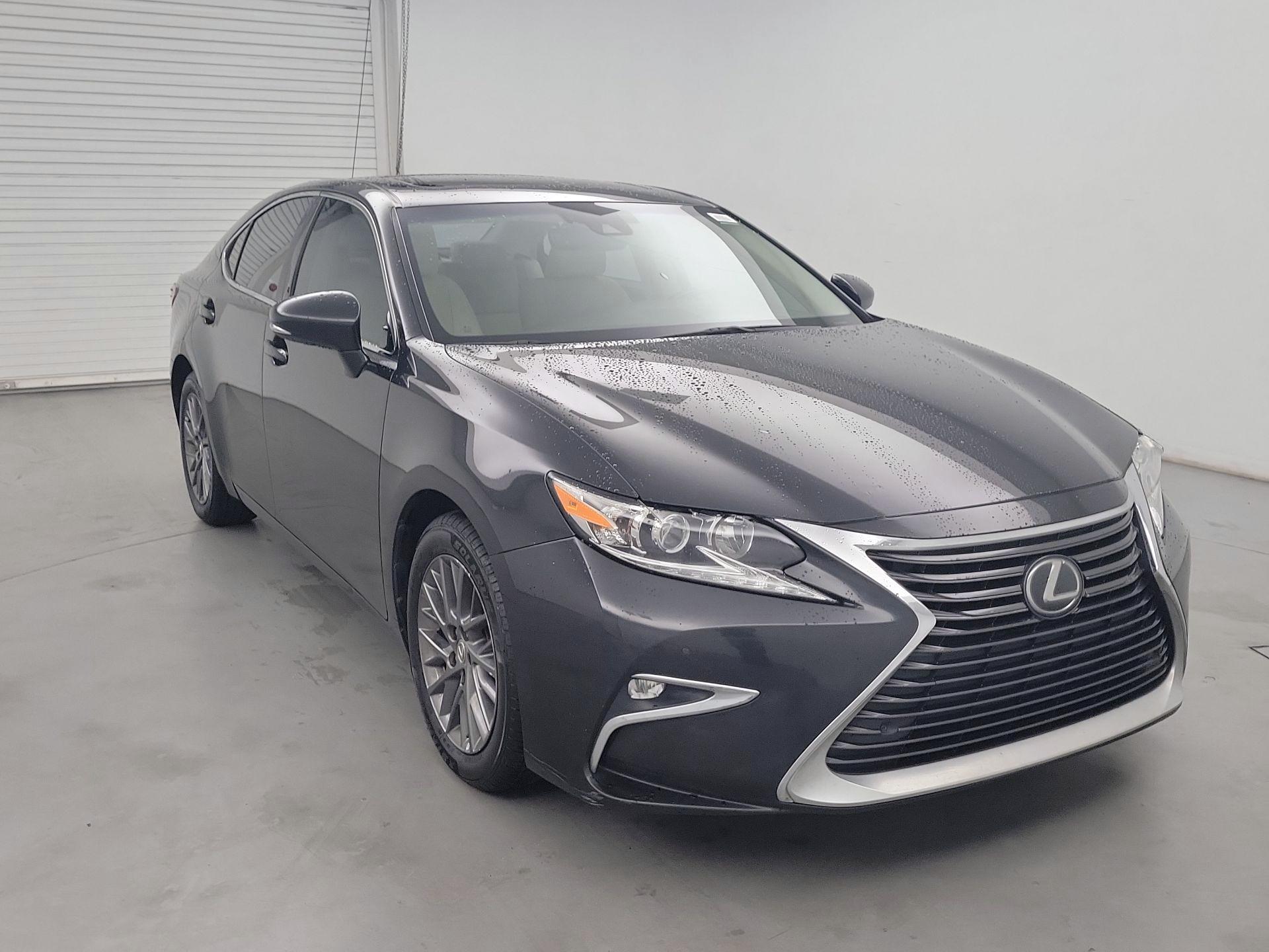 Thumbnail: 2018 Lexus ES - 1
