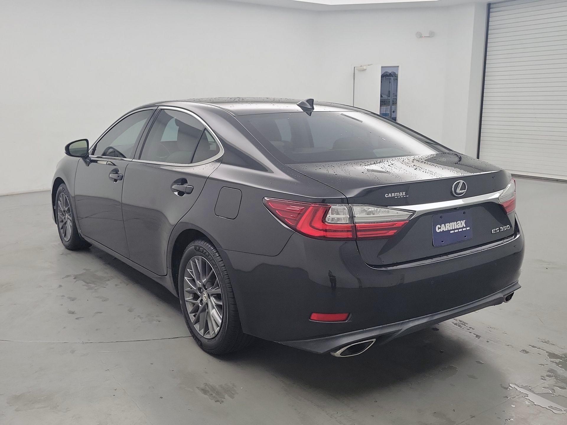 Thumbnail: 2018 Lexus ES - 7