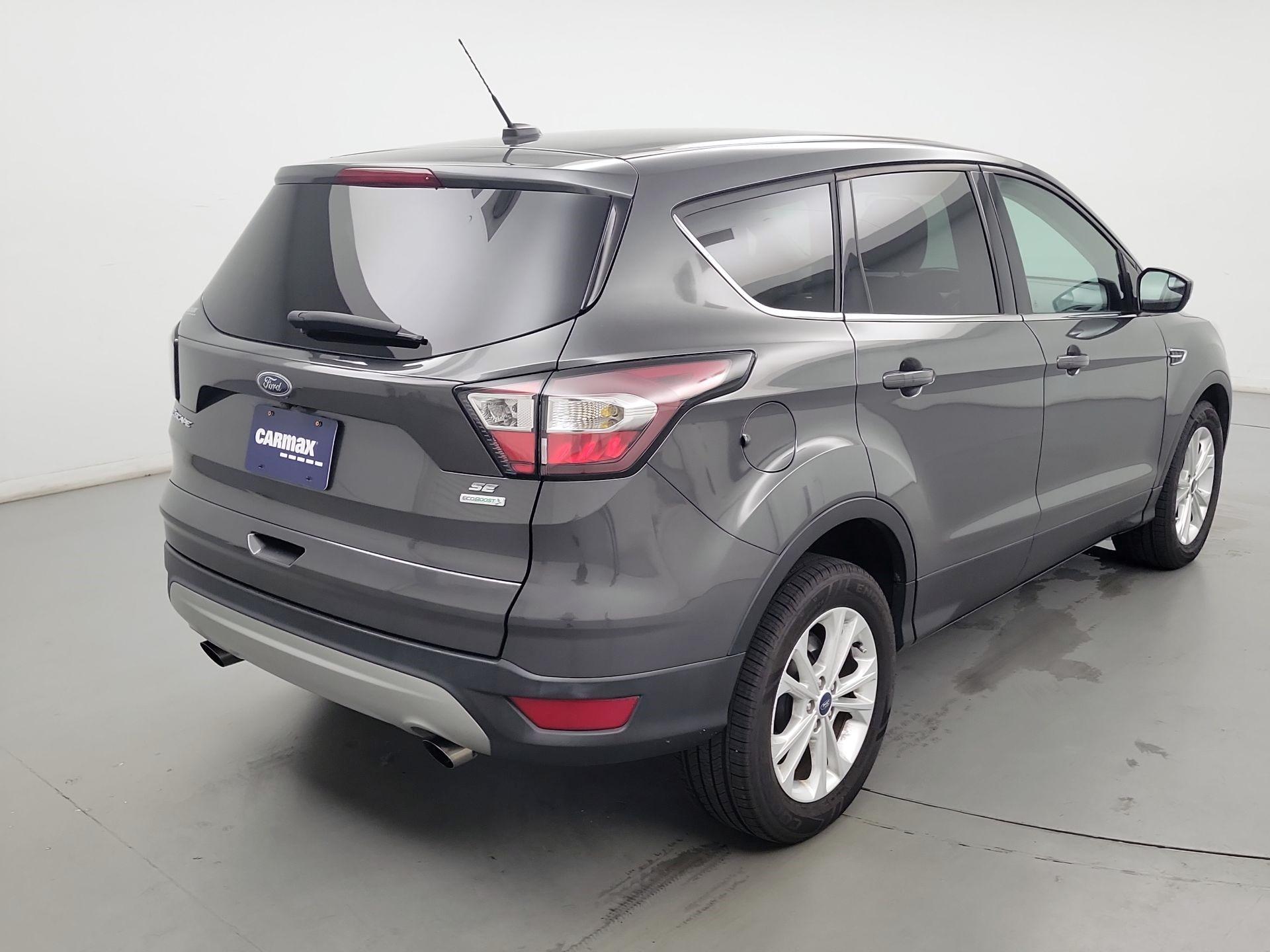 Thumbnail: 2017 Ford Escape - 5