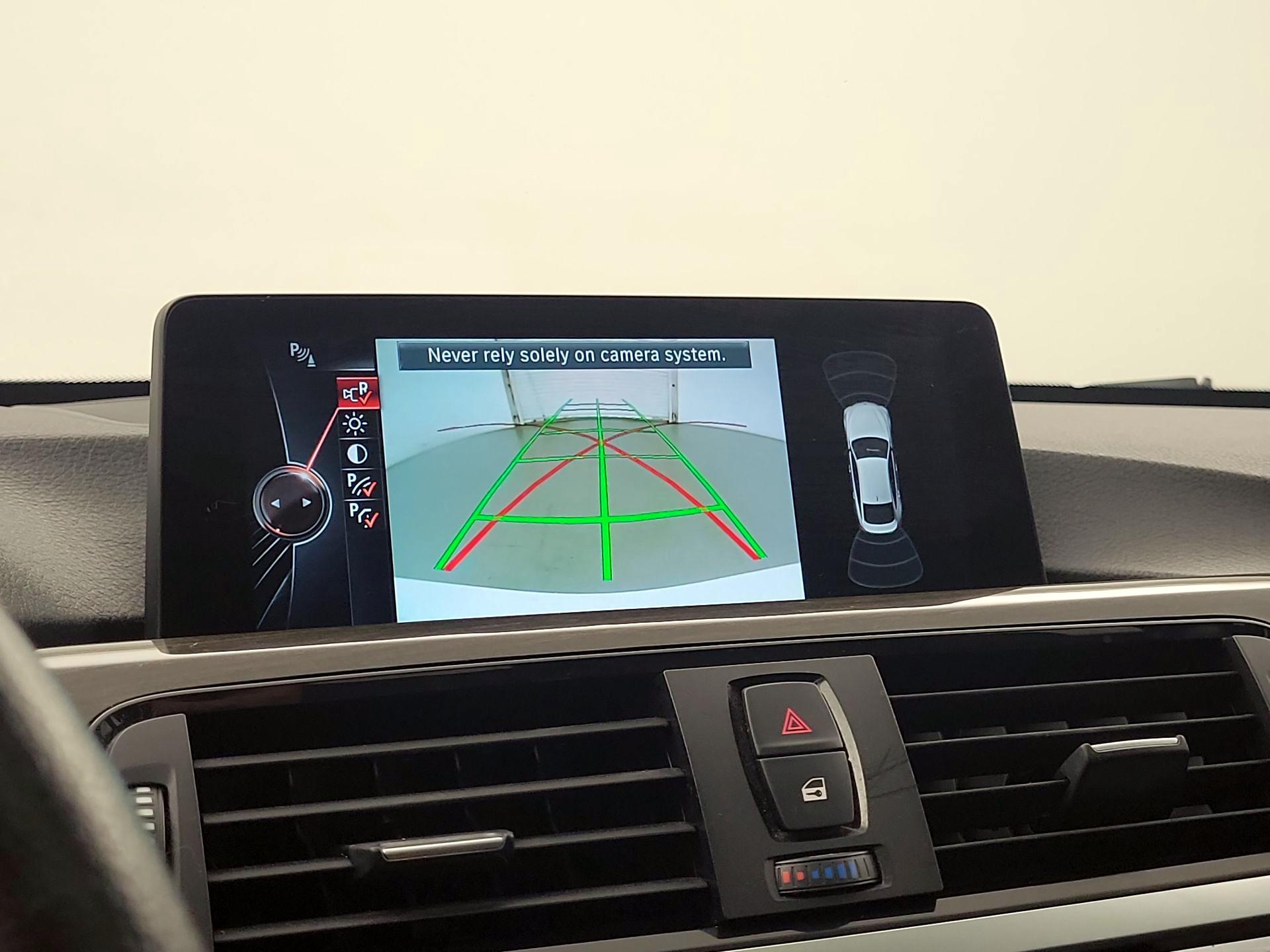 Thumbnail: 2016 BMW 4 Series - 15