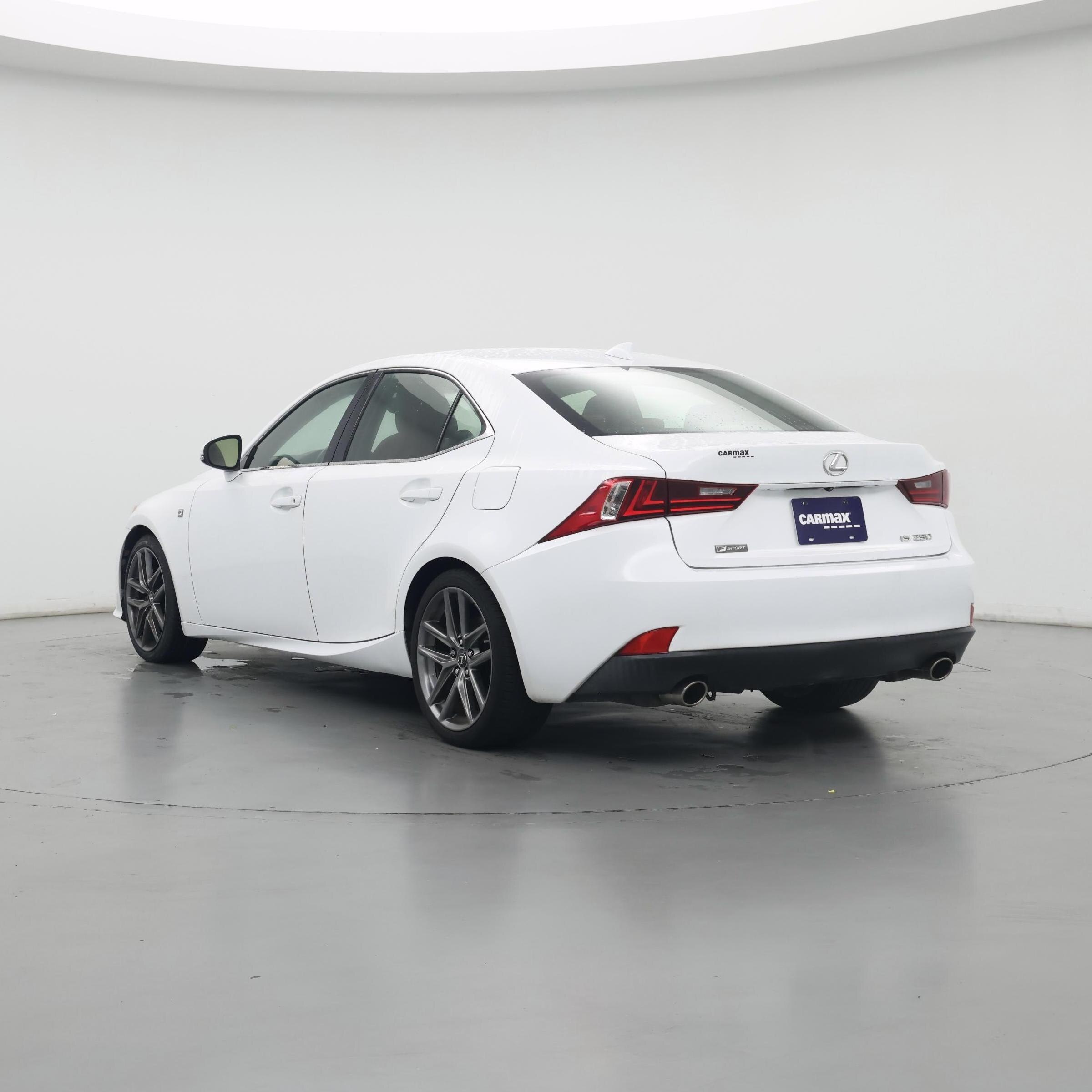 Thumbnail: 2015 Lexus IS - 2
