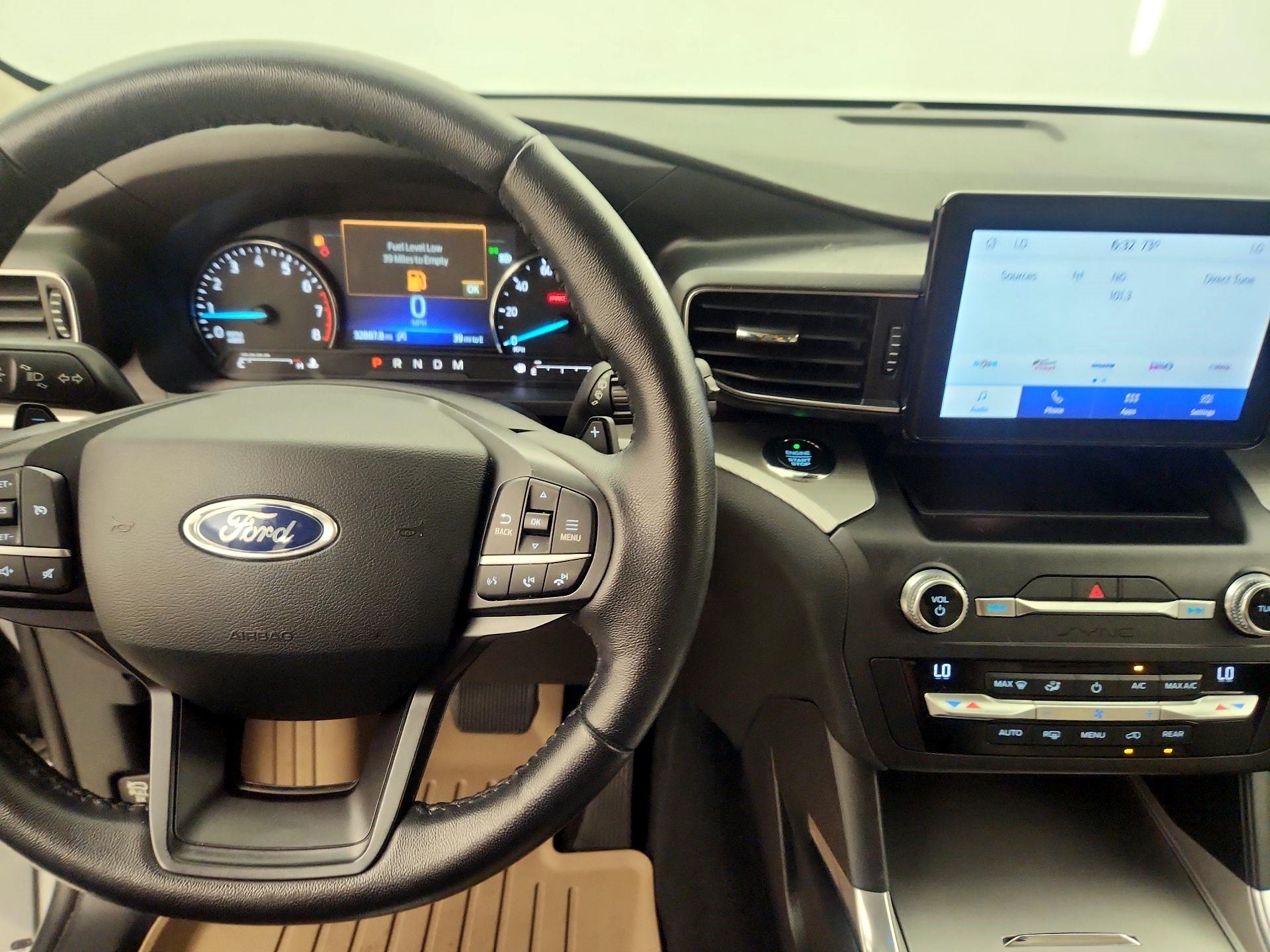 Thumbnail: 2020 Ford Explorer - 9