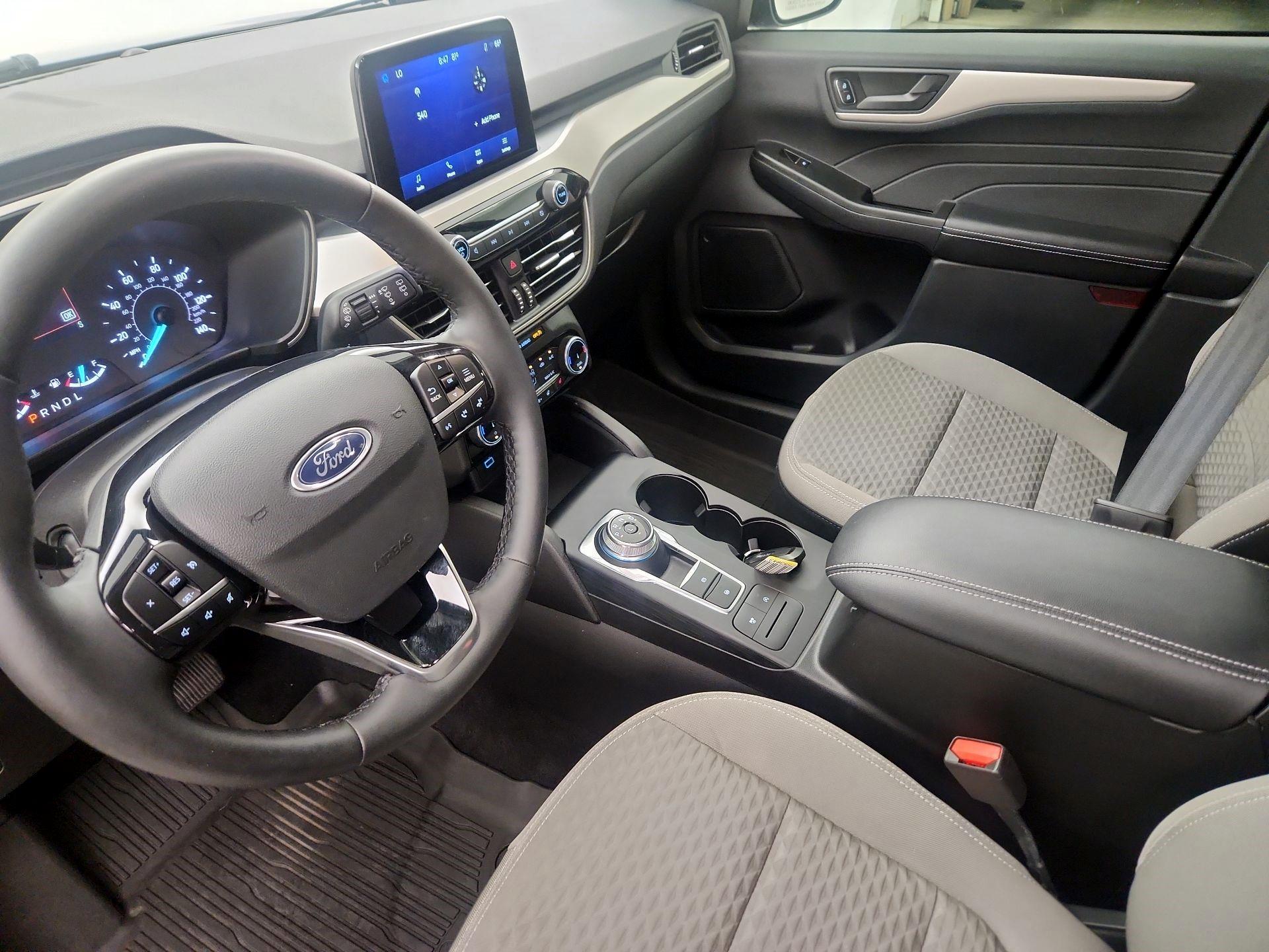 Thumbnail: 2022 Ford Escape - 11