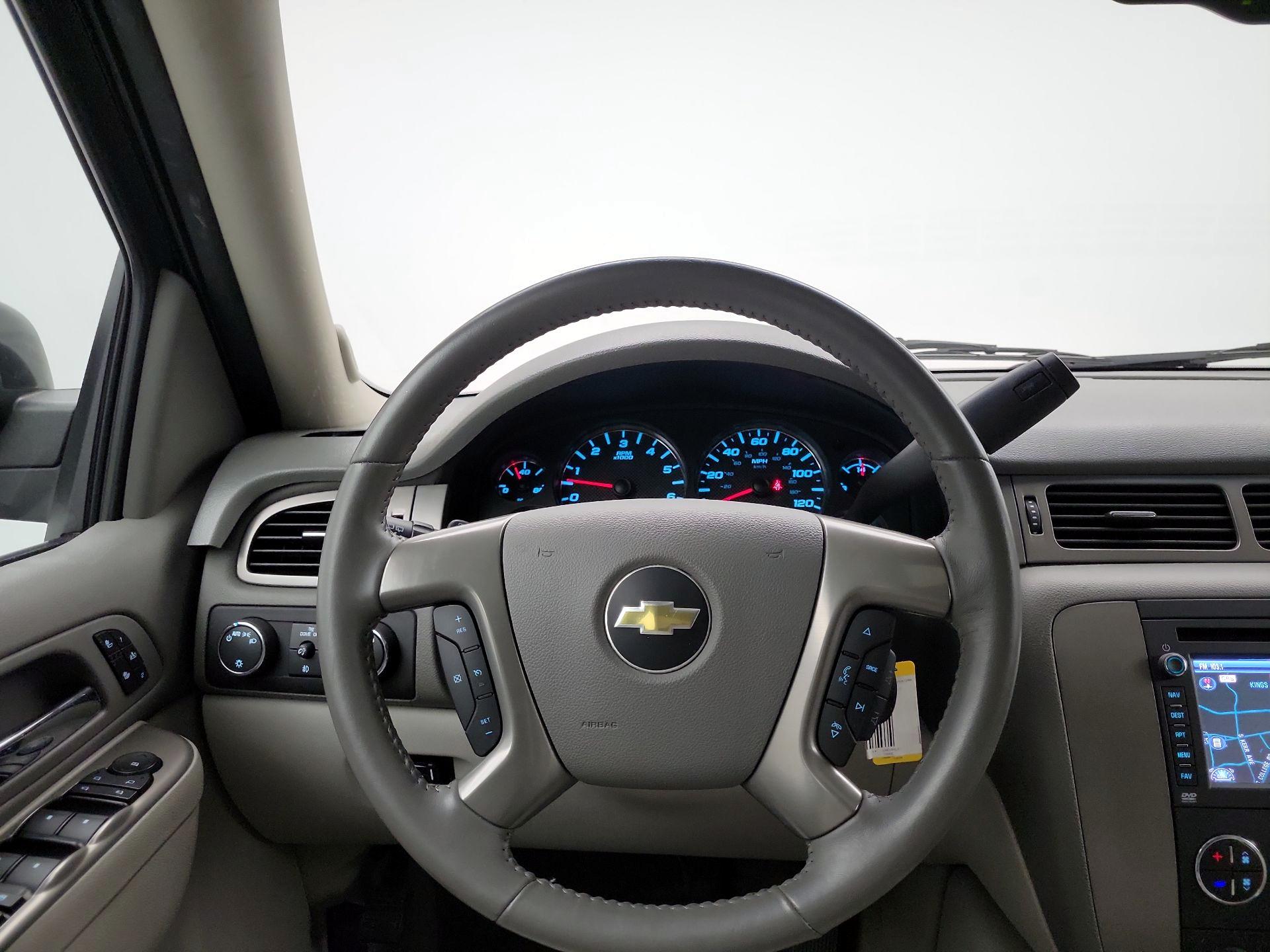 Thumbnail: 2014 Chevrolet Tahoe - 10
