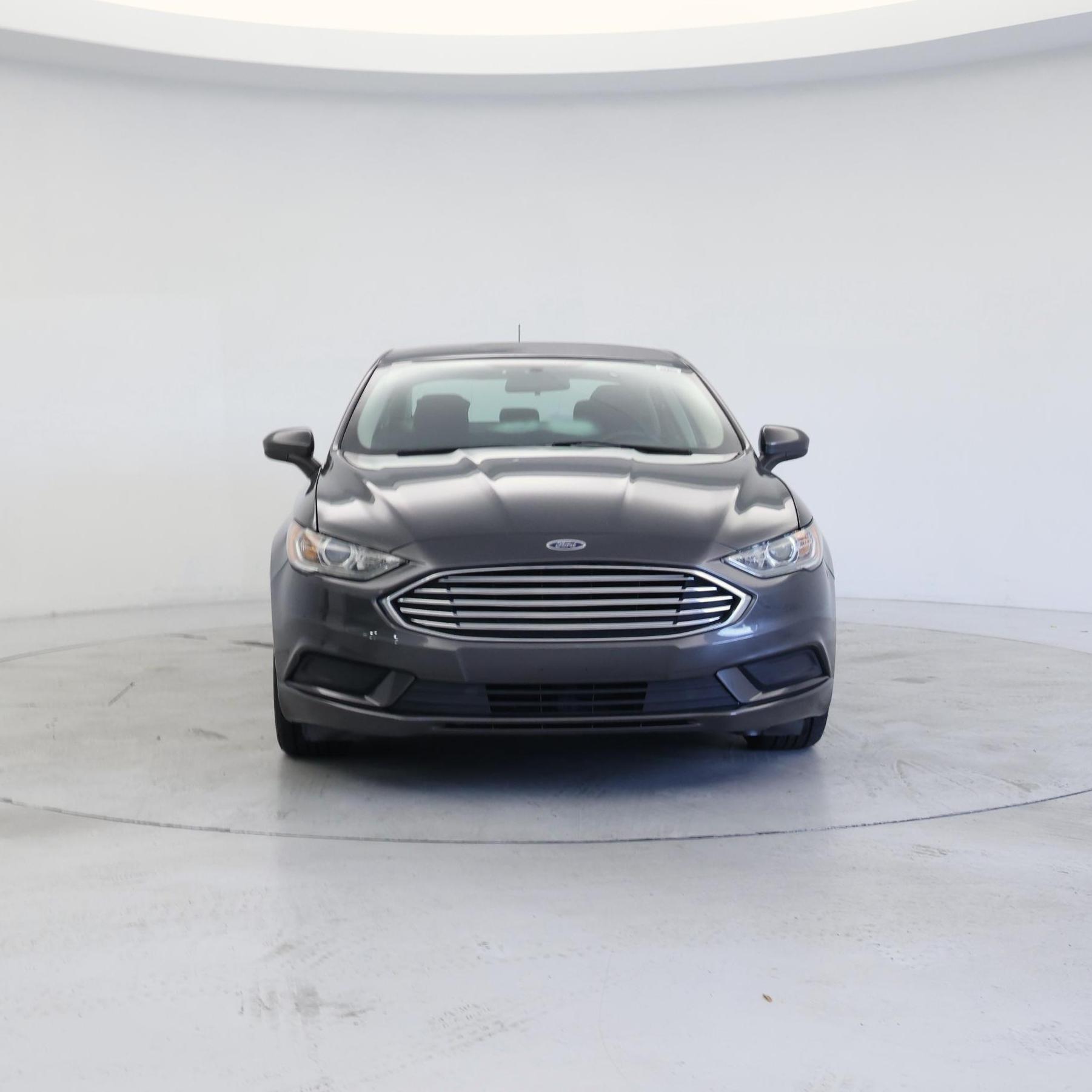 Thumbnail: 2017 Ford Fusion - 5