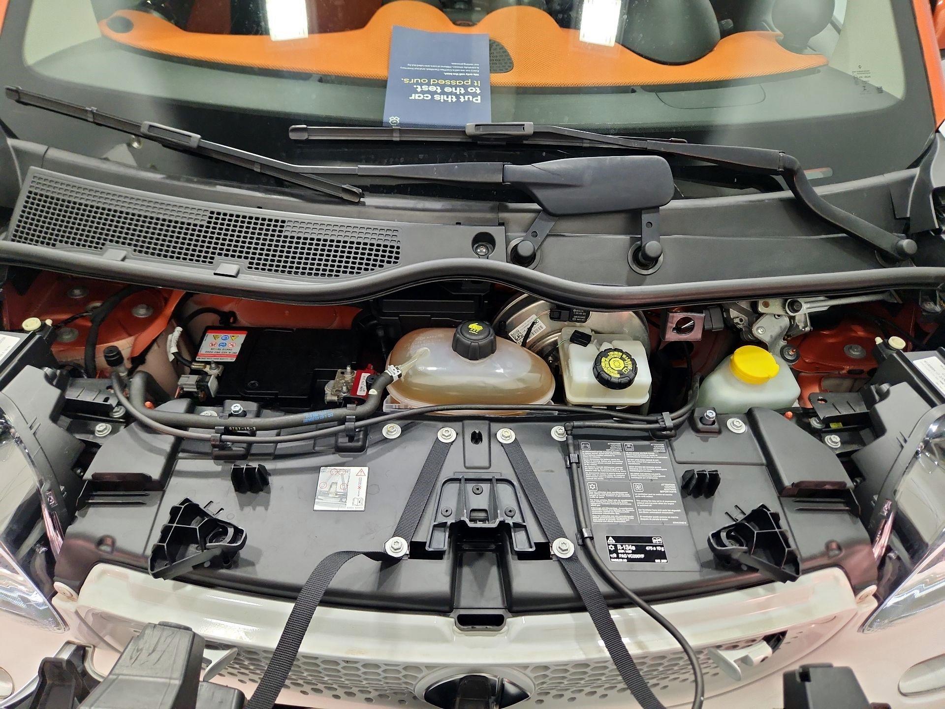 Thumbnail: 2016 smart fortwo - 20
