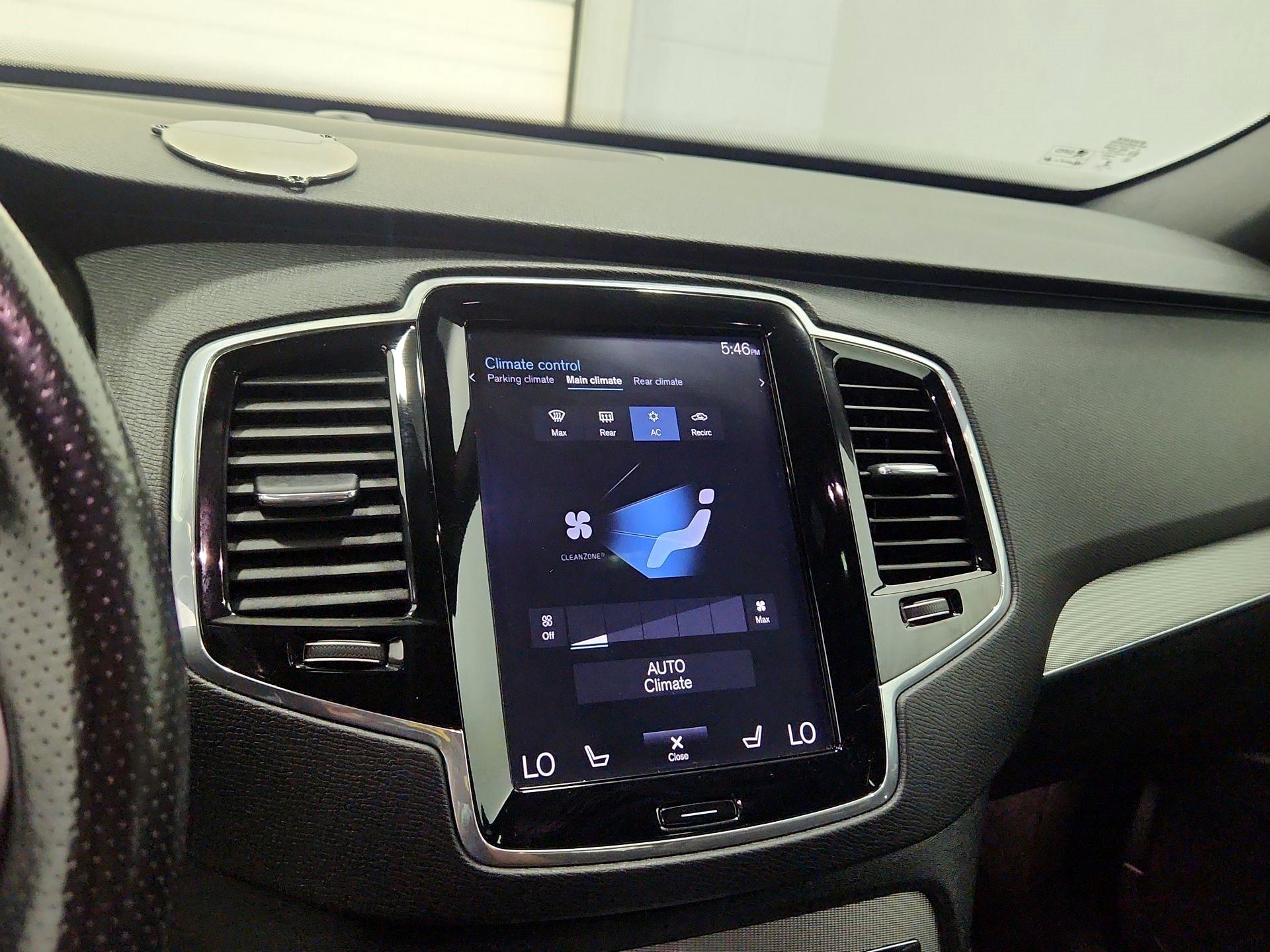 Thumbnail: 2018 Volvo XC90 - 16