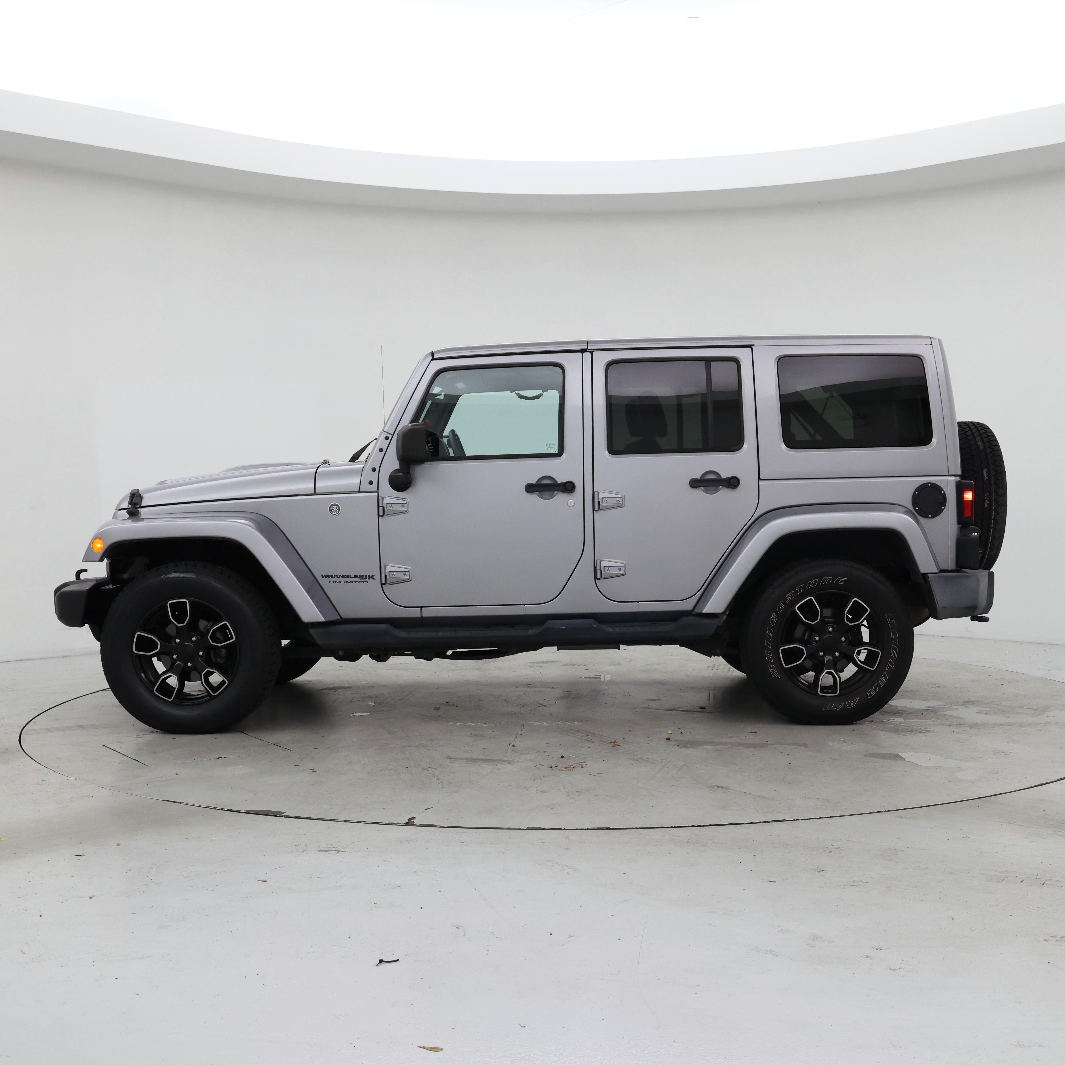 Thumbnail: 2018 Jeep Wrangler - 3