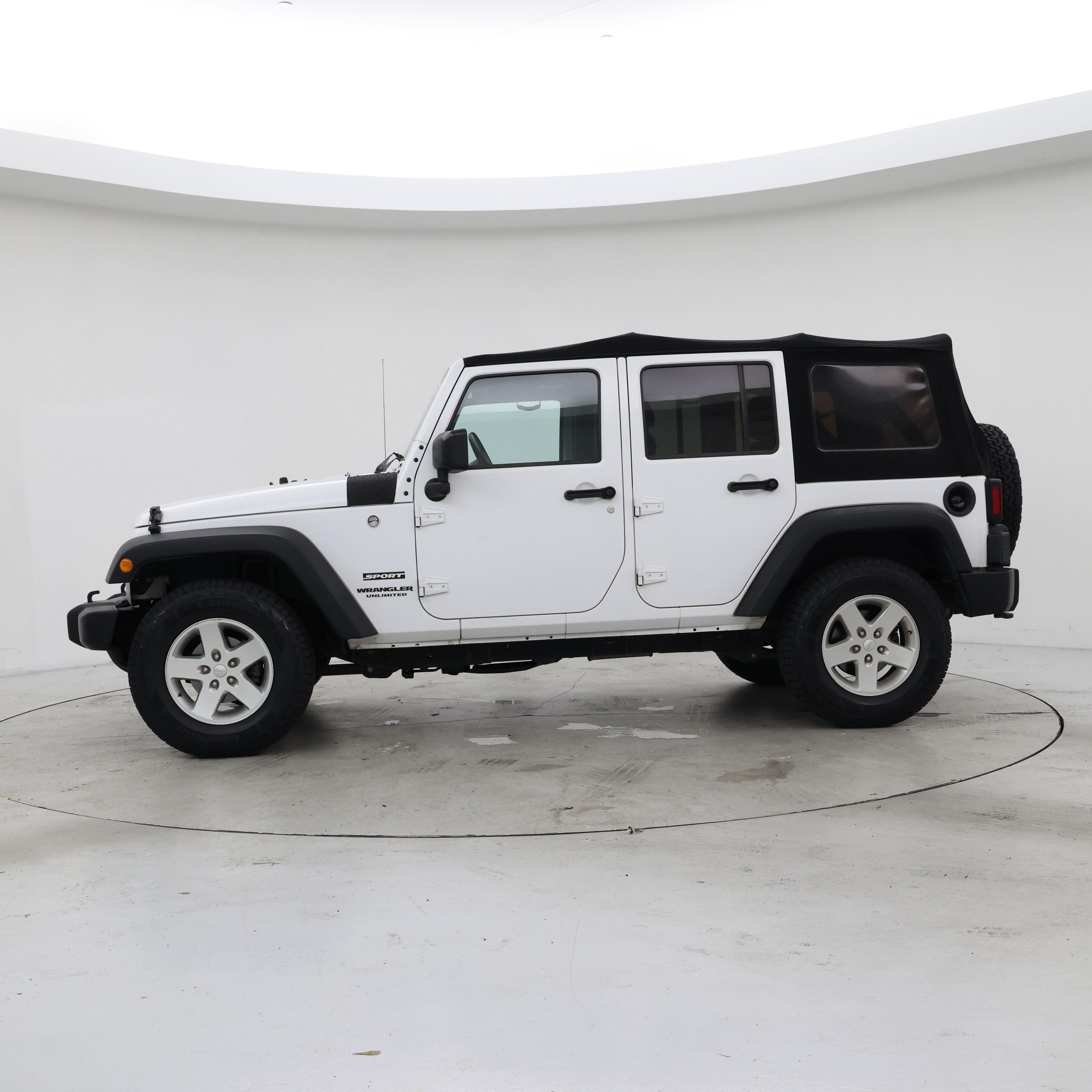 Thumbnail: 2016 Jeep Wrangler - 3