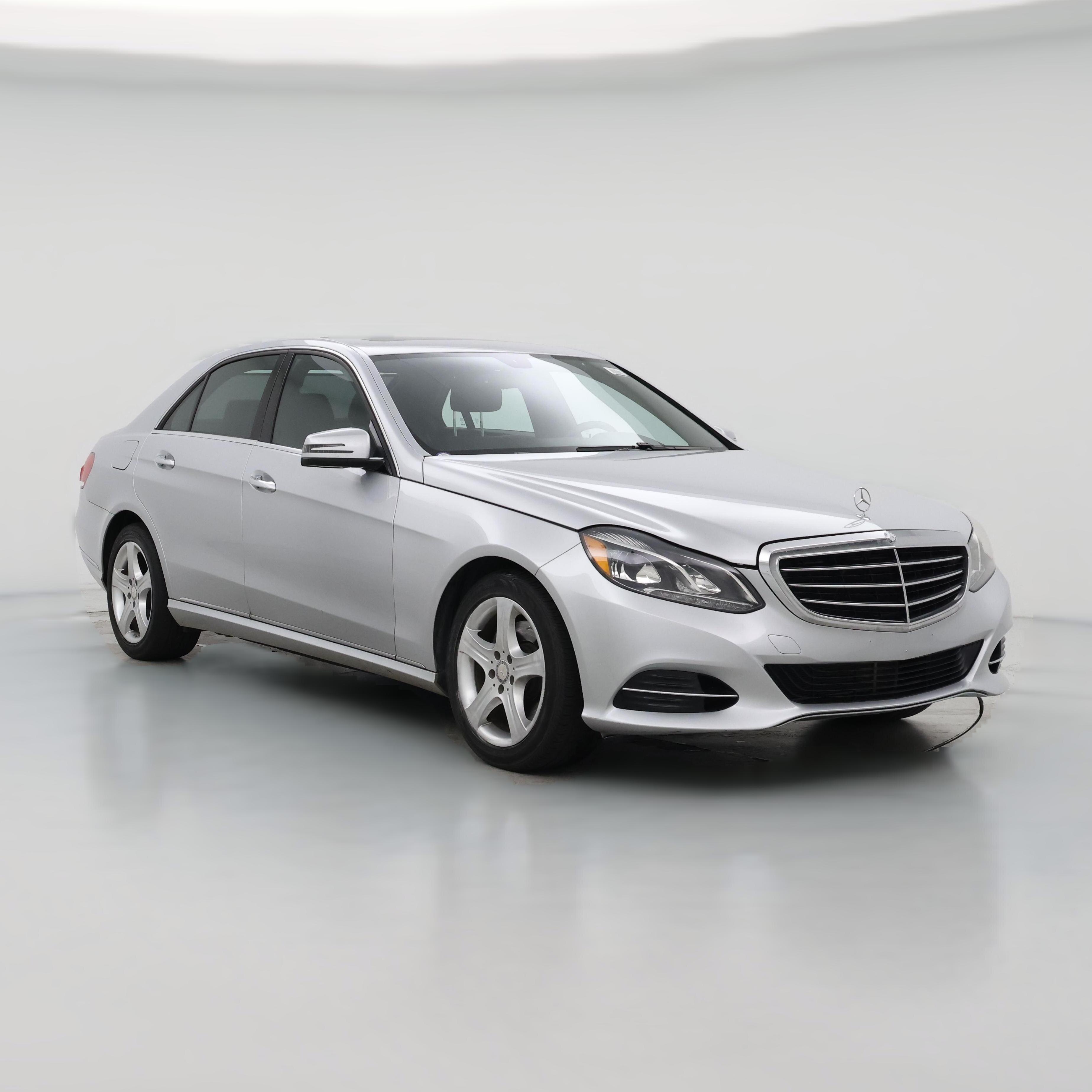 Thumbnail: 2016 Mercedes-Benz E-Class - 1