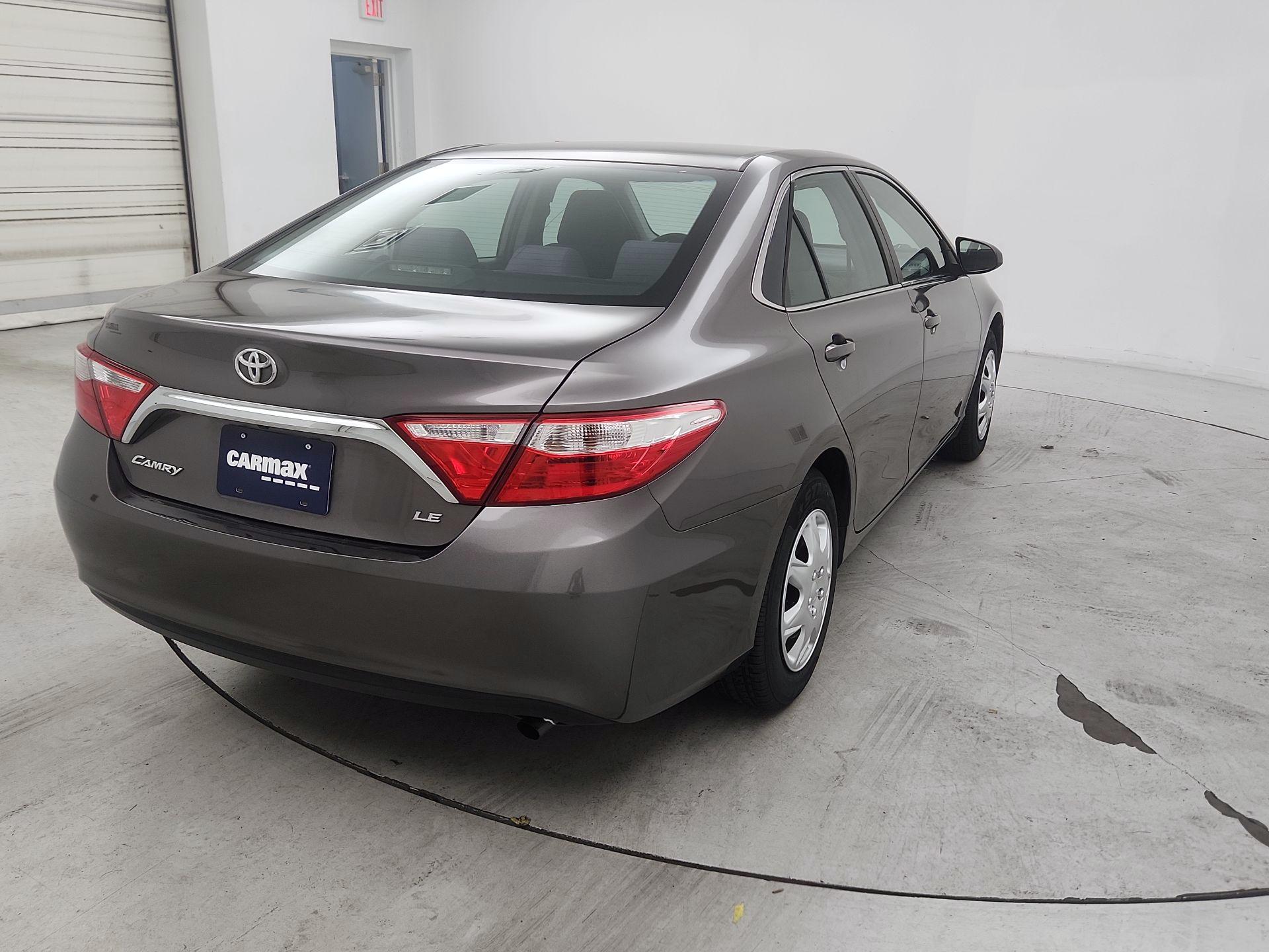 Thumbnail: 2015 Toyota Camry - 5