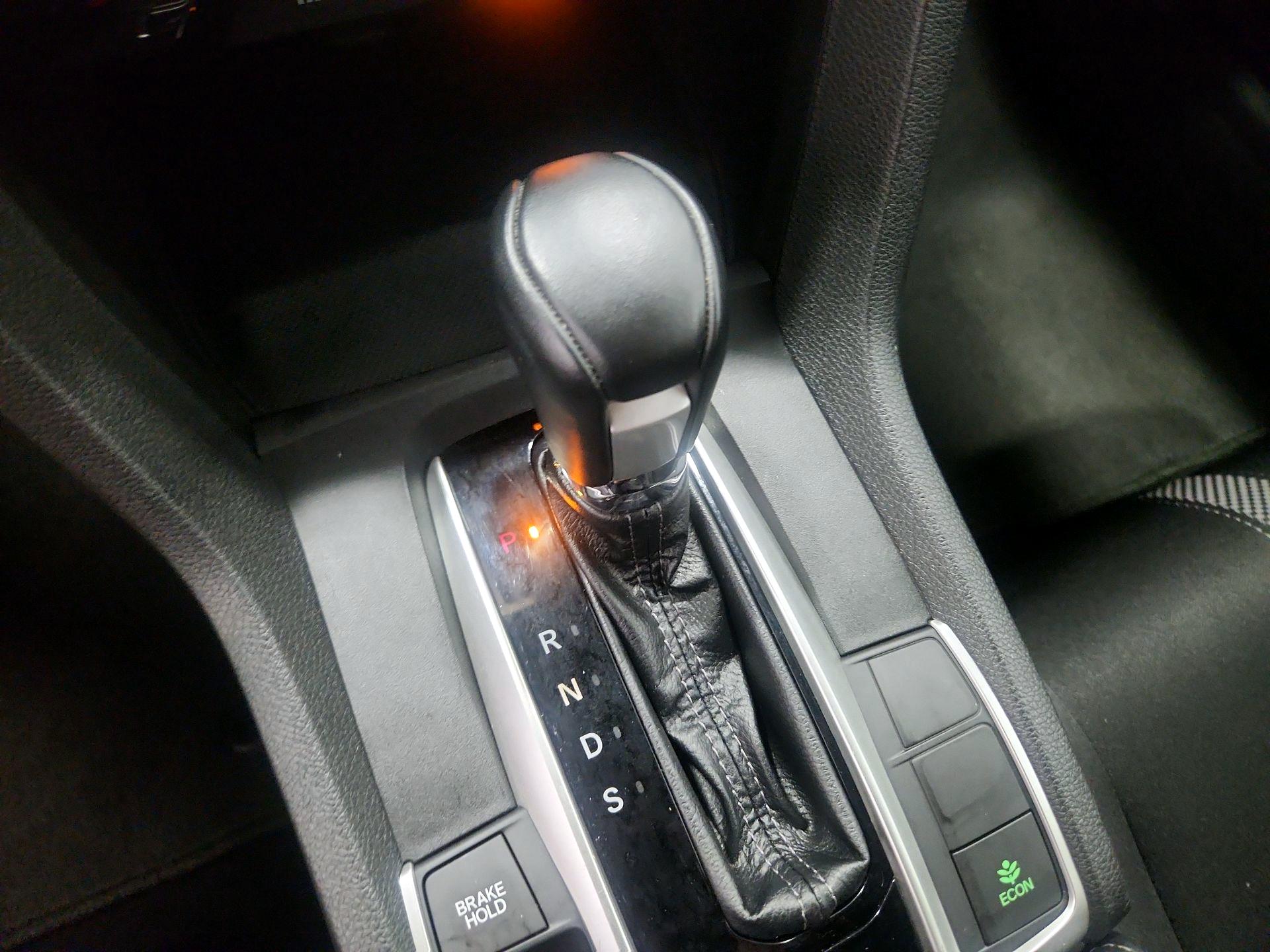 Thumbnail: 2019 Honda Civic - 17