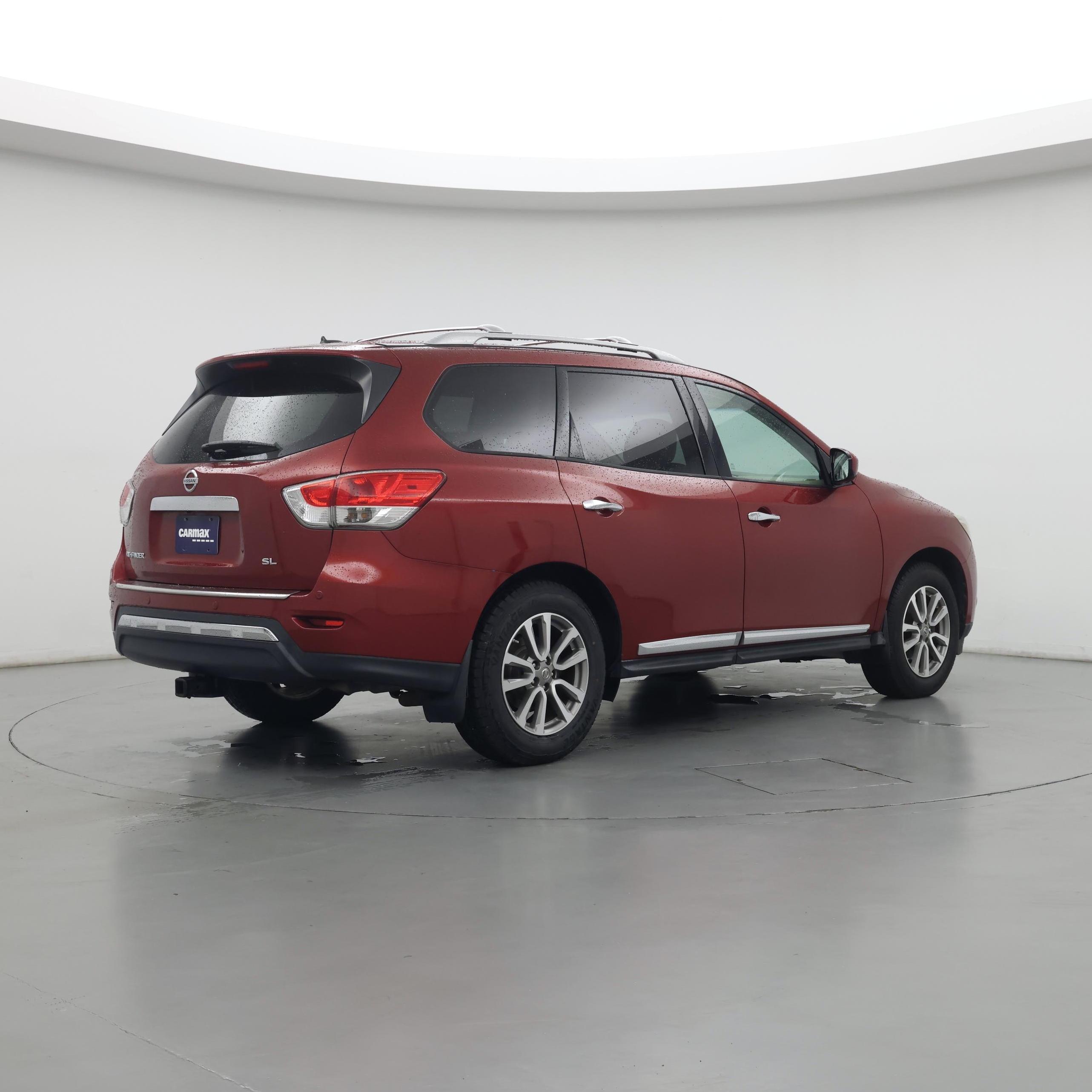 Thumbnail: 2015 Nissan Pathfinder - 2