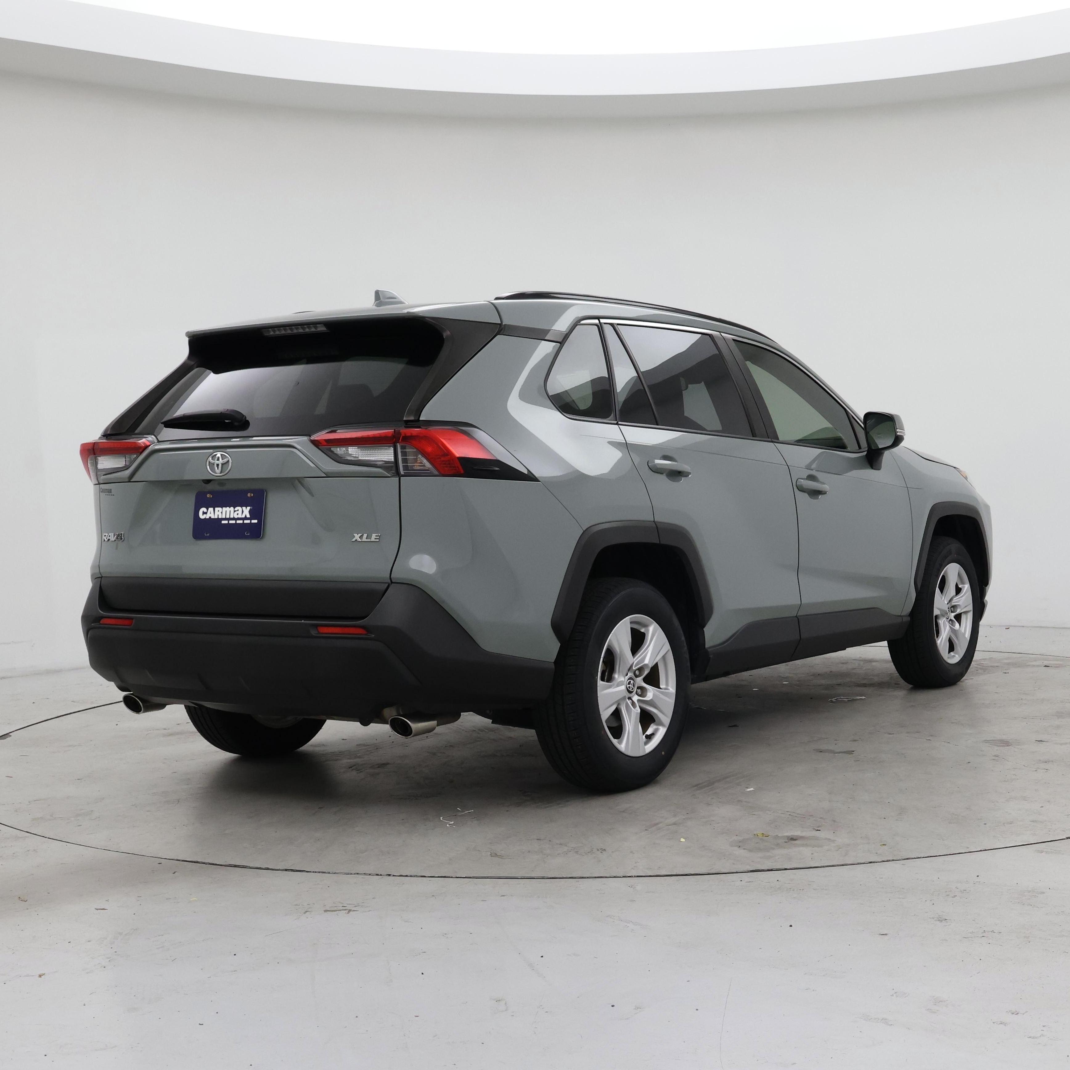 Thumbnail: 2020 Toyota RAV4 - 8