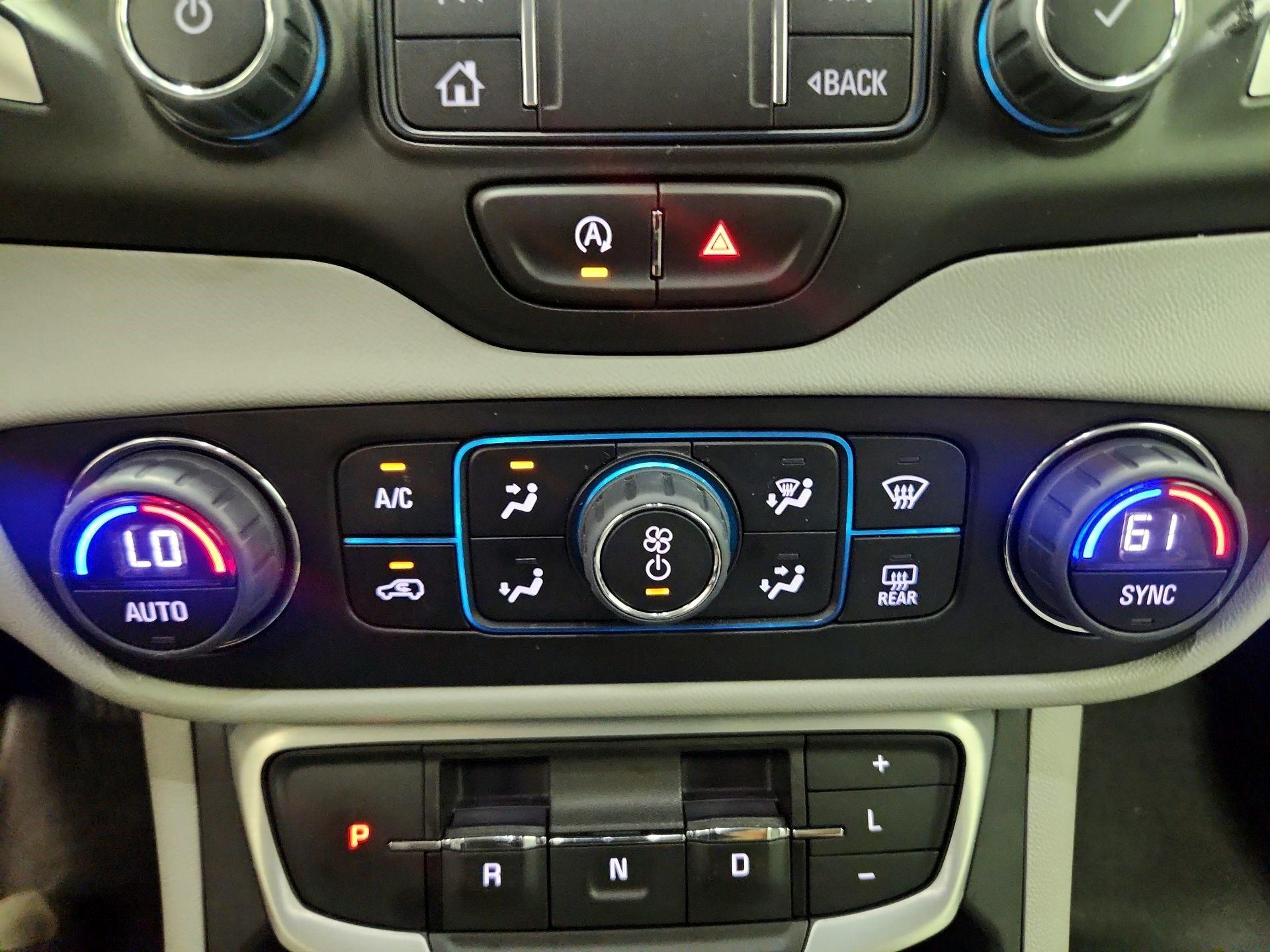 Thumbnail: 2022 GMC Terrain - 16