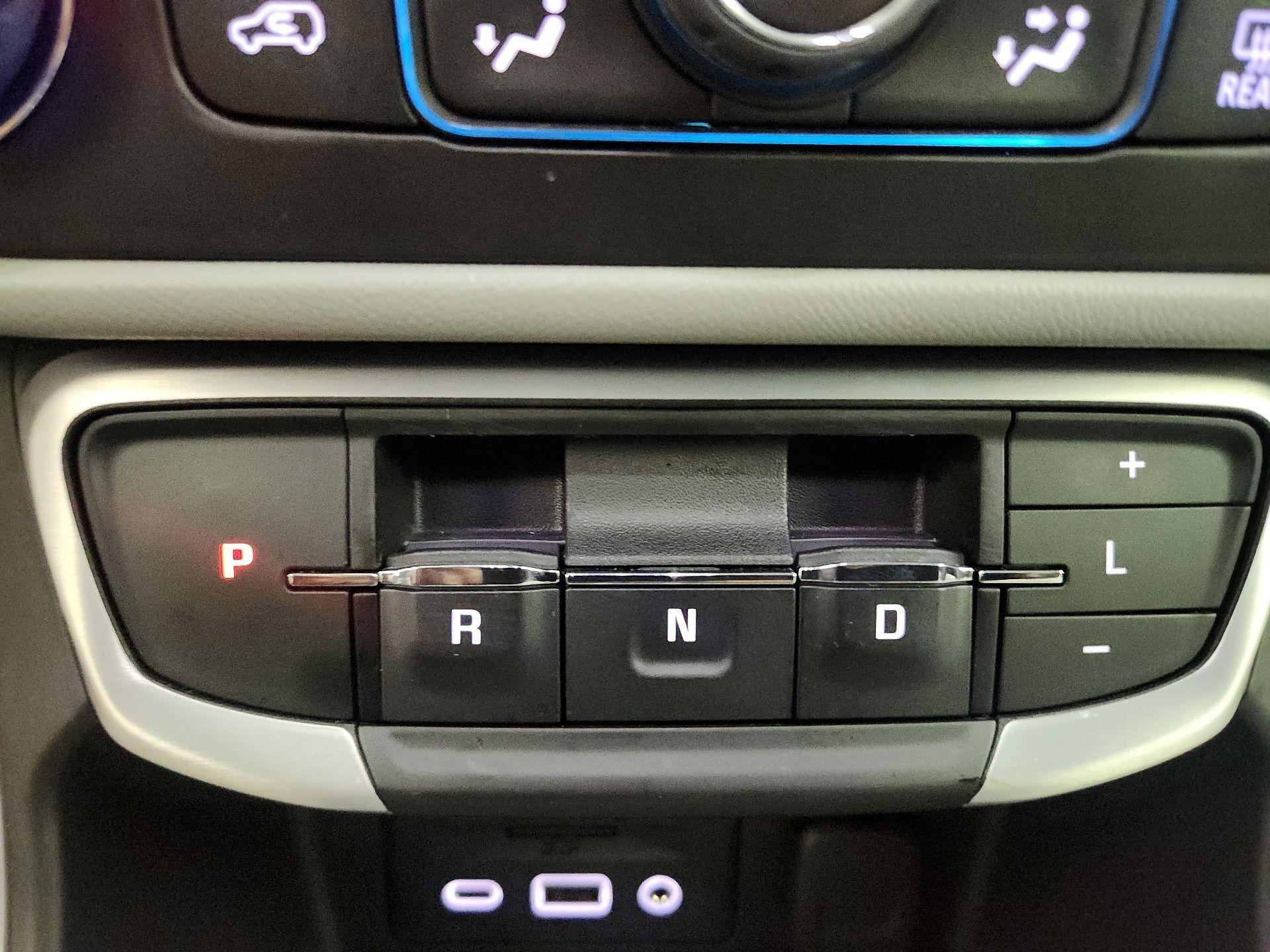 Thumbnail: 2022 GMC Terrain - 17