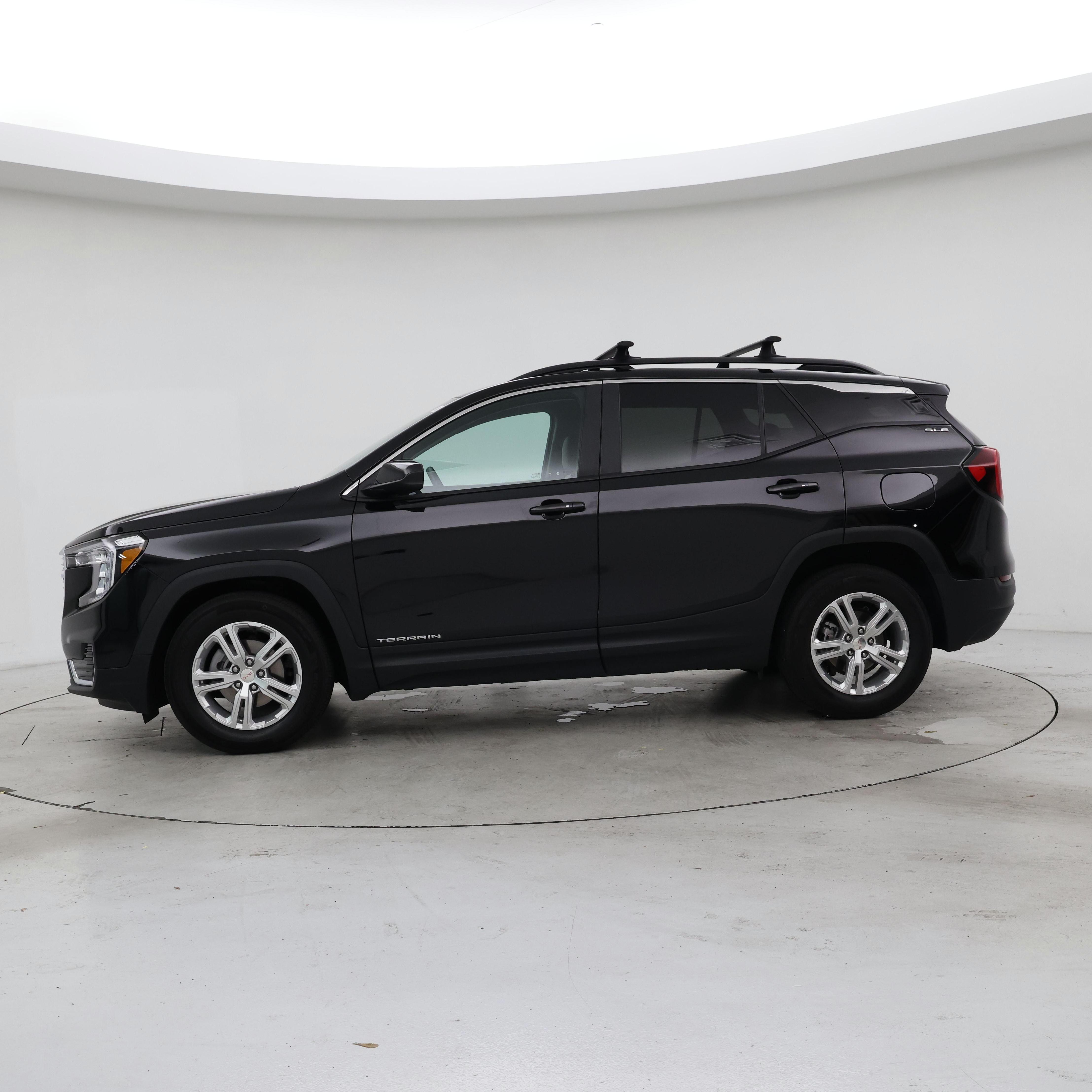 Thumbnail: 2022 GMC Terrain - 3