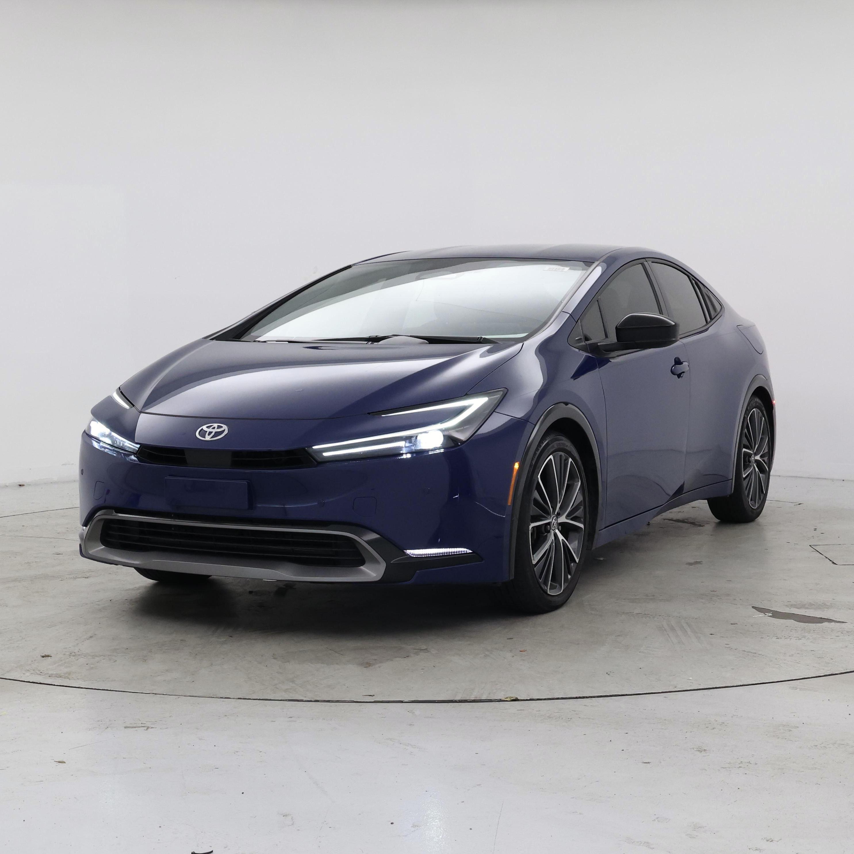 Thumbnail: 2023 Toyota Prius - 4