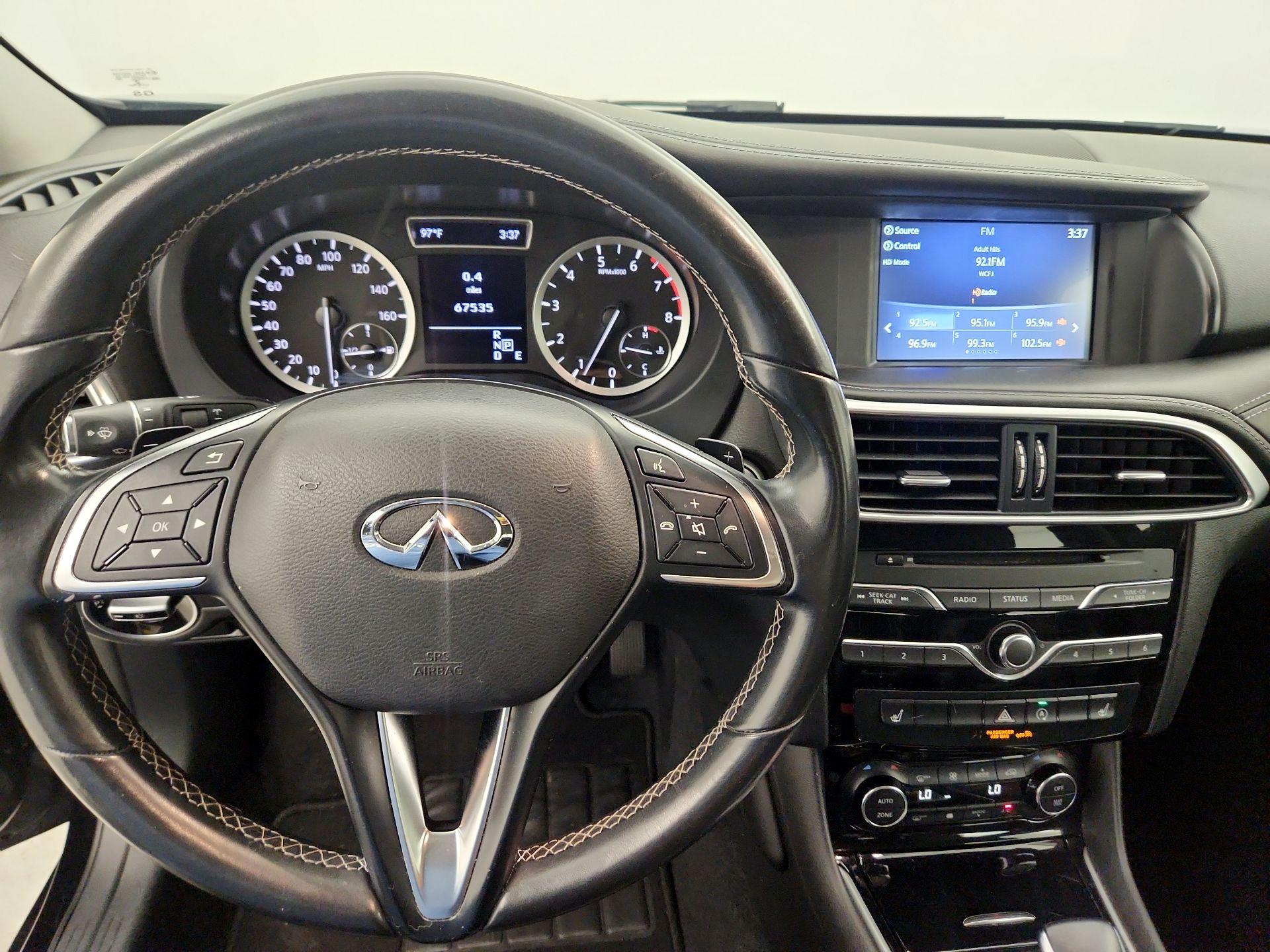 Thumbnail: 2018 INFINITI QX30 - 9