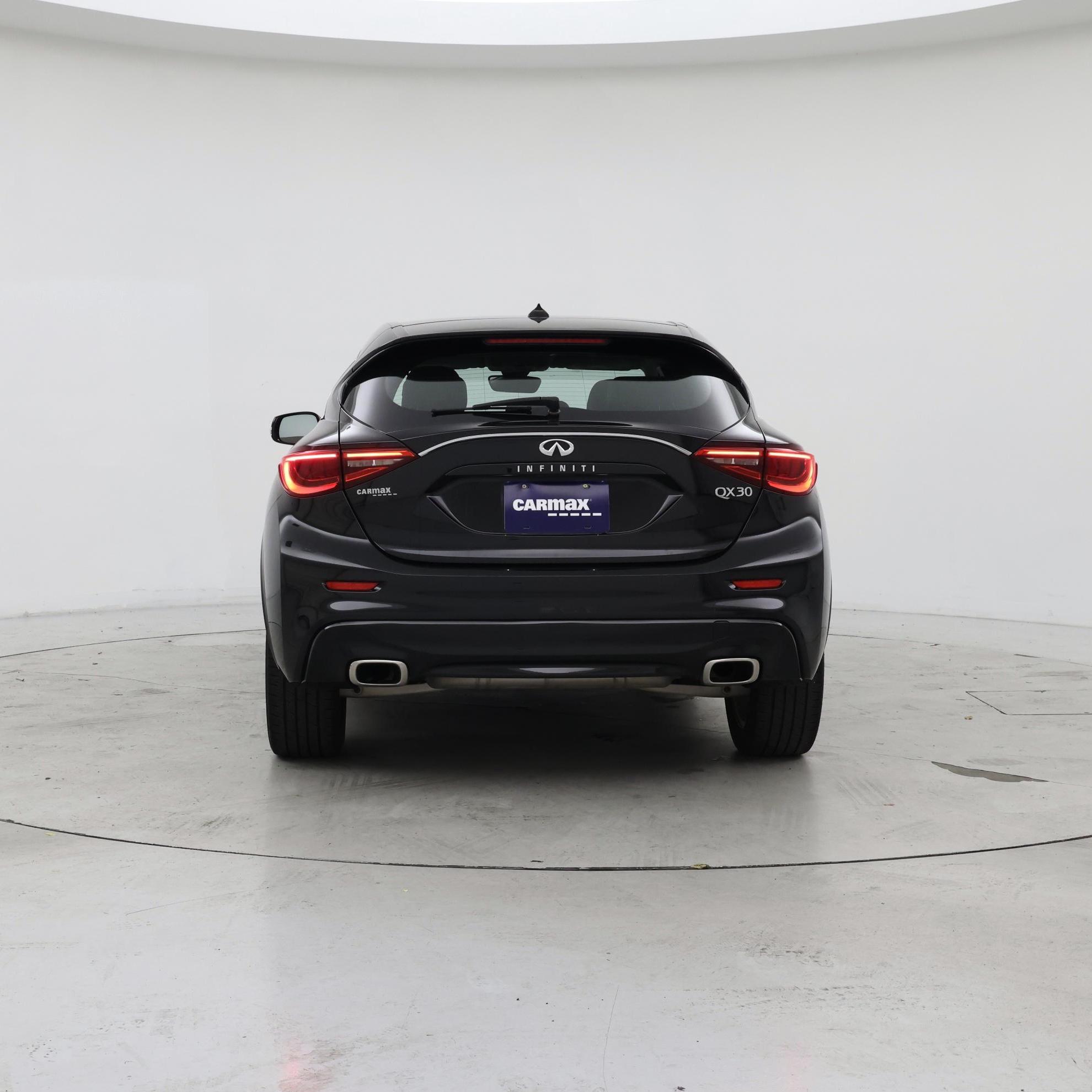 Thumbnail: 2018 INFINITI QX30 - 6
