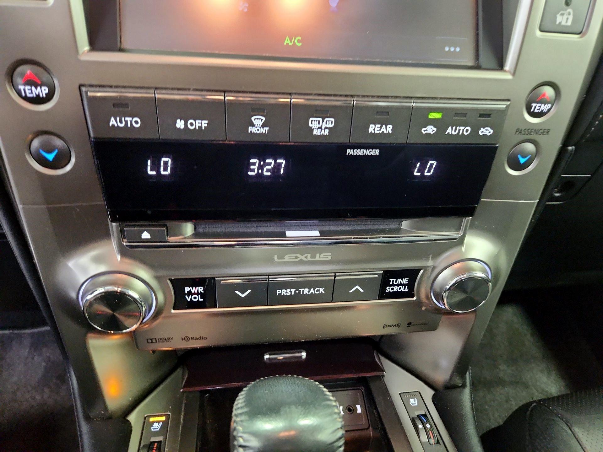 Thumbnail: 2016 Lexus GX - 16