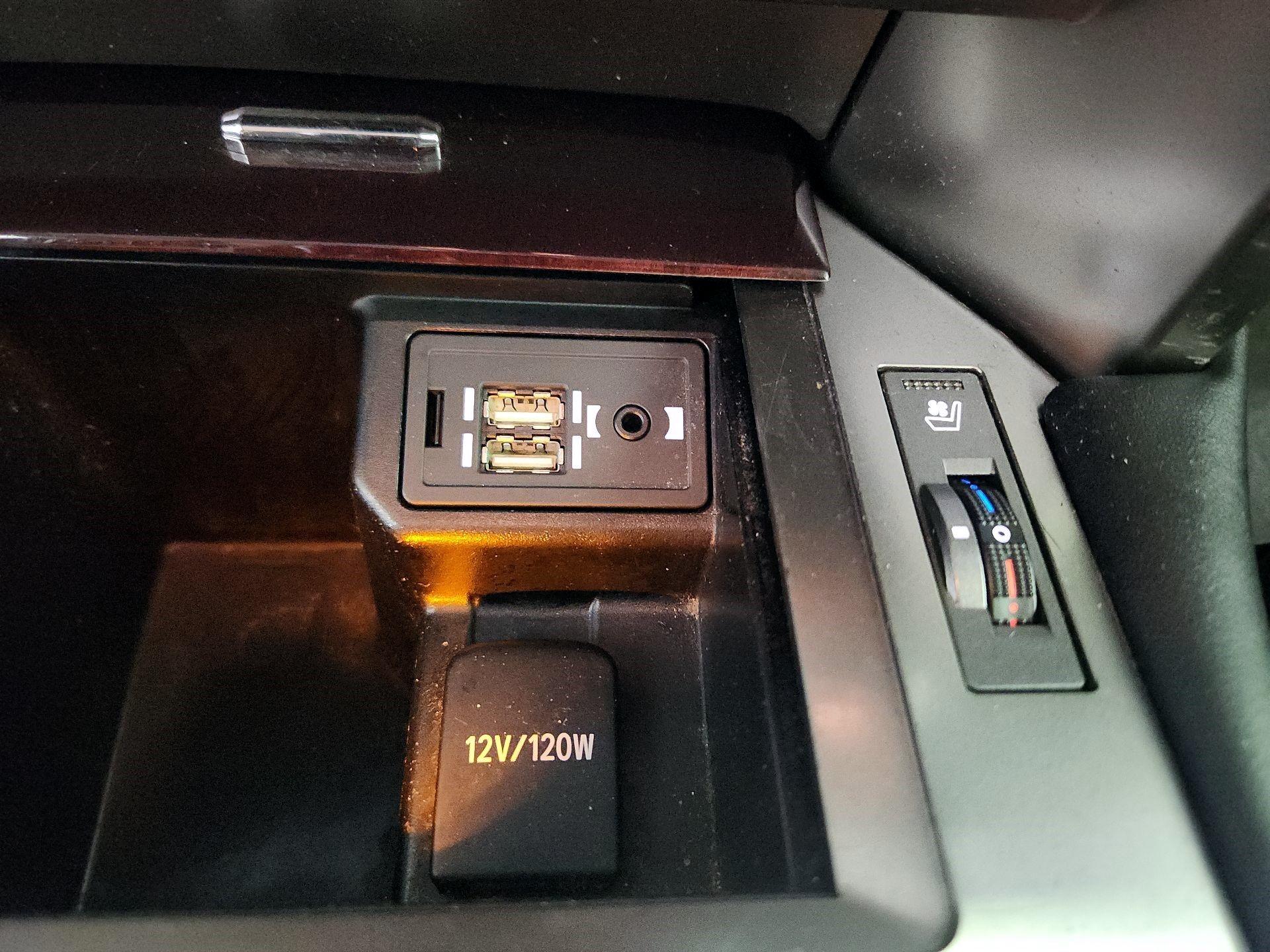 Thumbnail: 2016 Lexus GX - 18