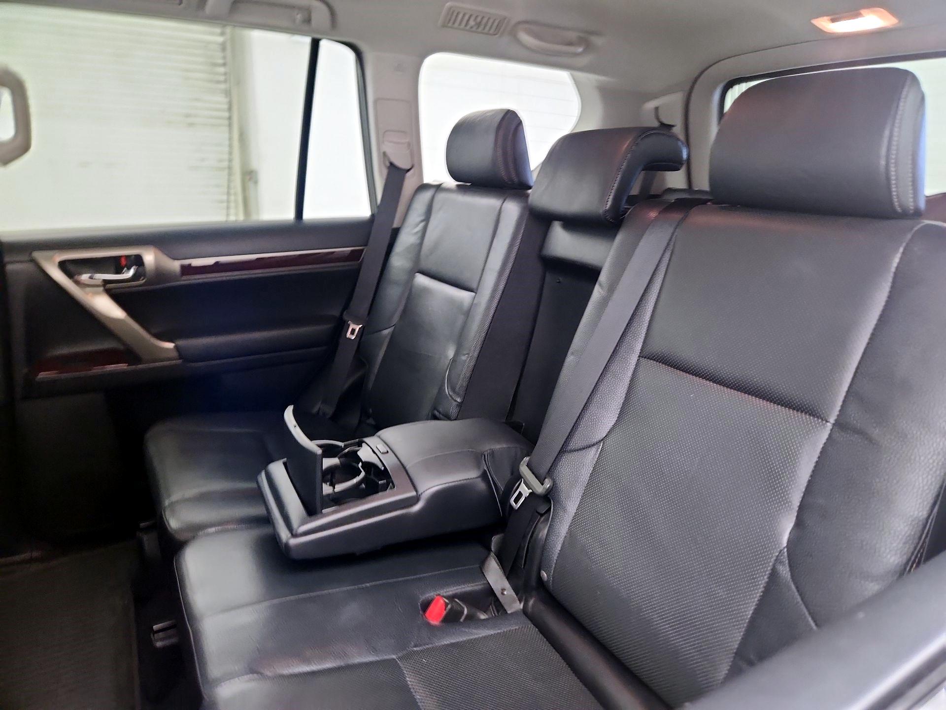 Thumbnail: 2016 Lexus GX - 20