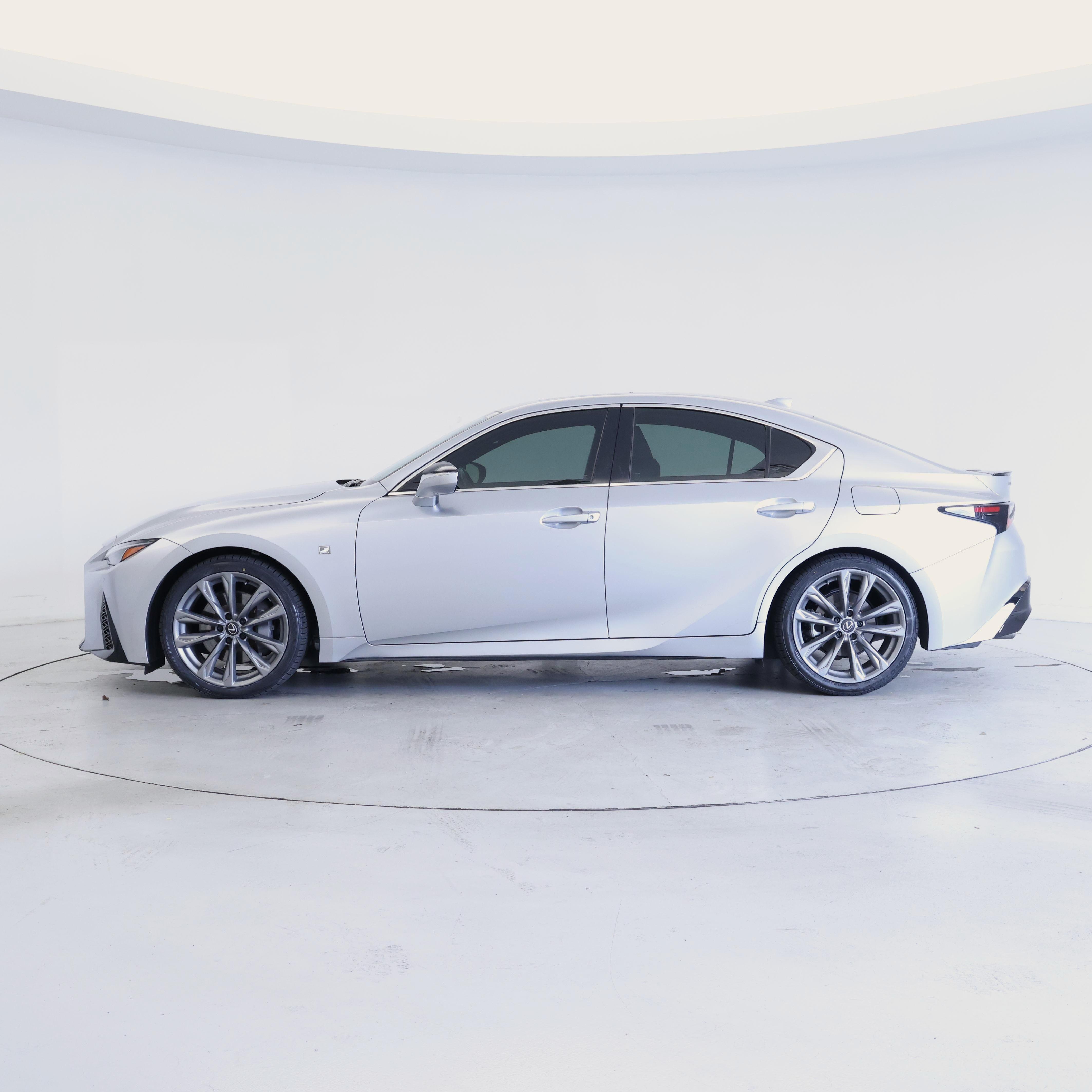 Thumbnail: 2024 Lexus IS - 3