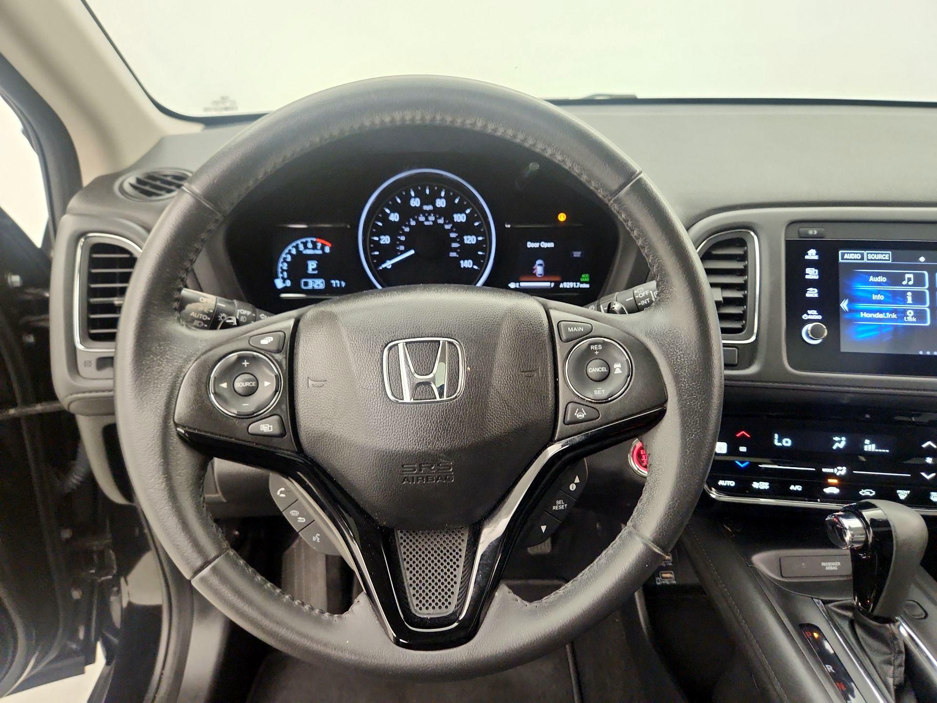 Thumbnail: 2019 Honda HR-V - 10