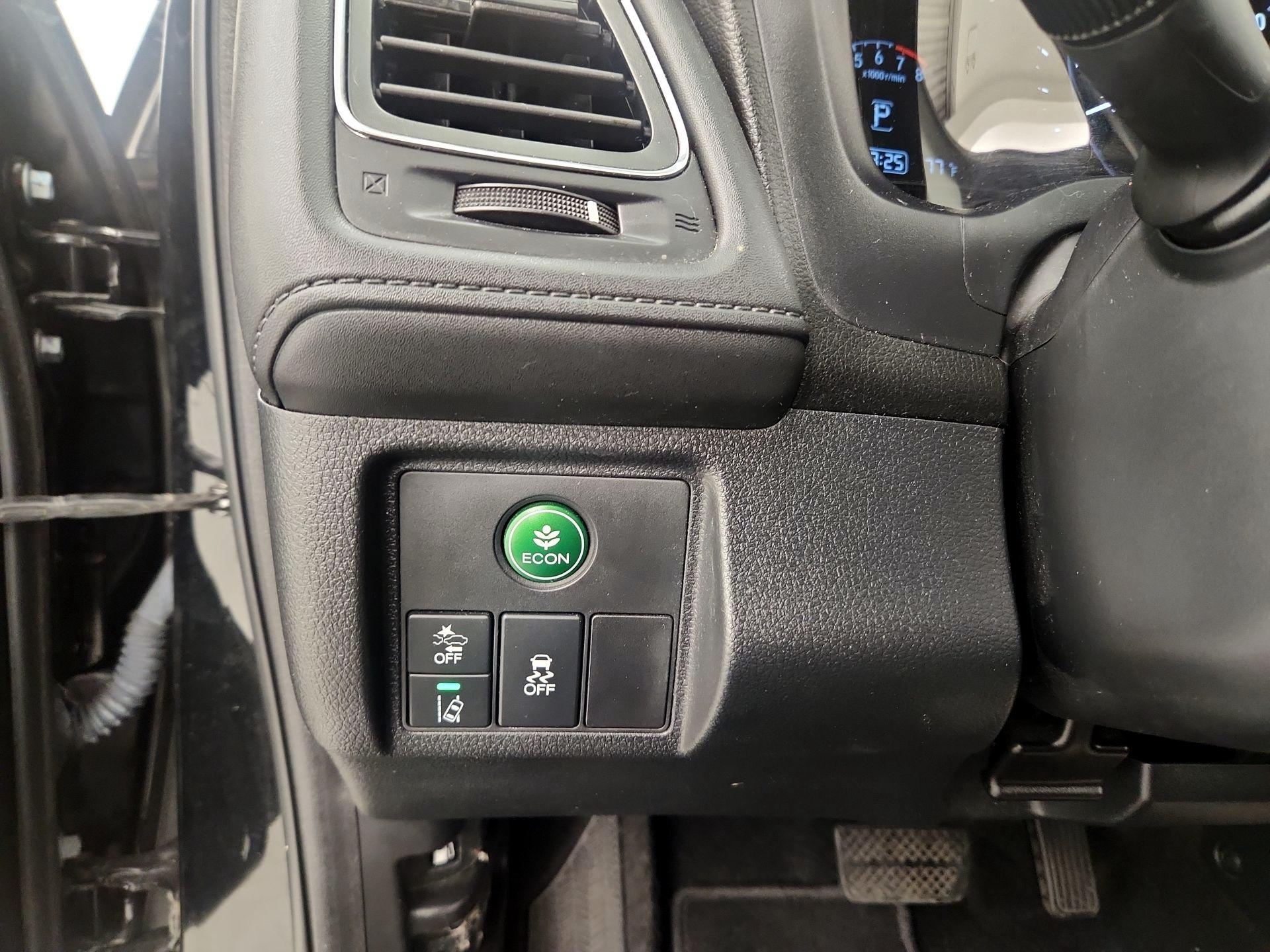 Thumbnail: 2019 Honda HR-V - 13