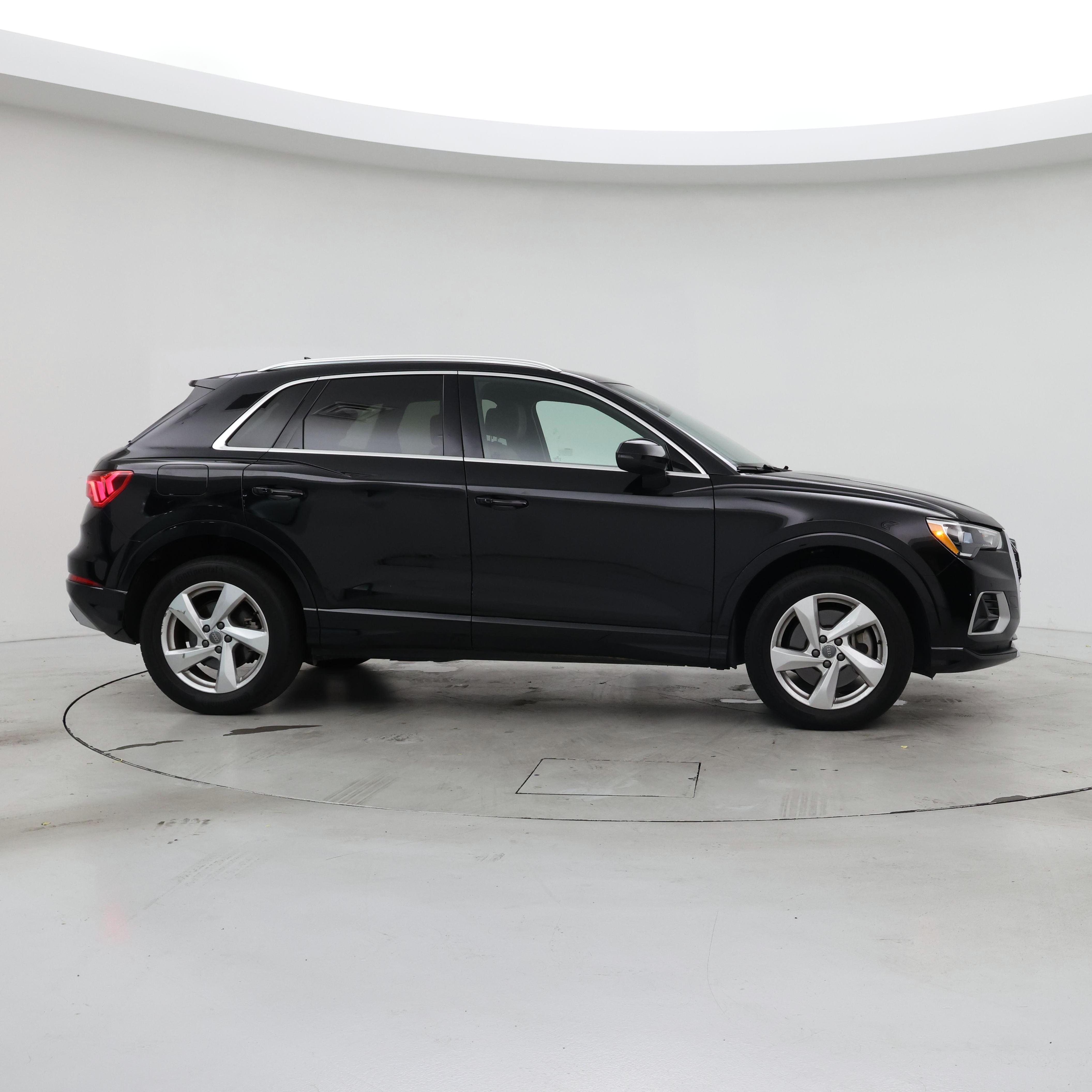 Thumbnail: 2020 Audi Q3 - 7