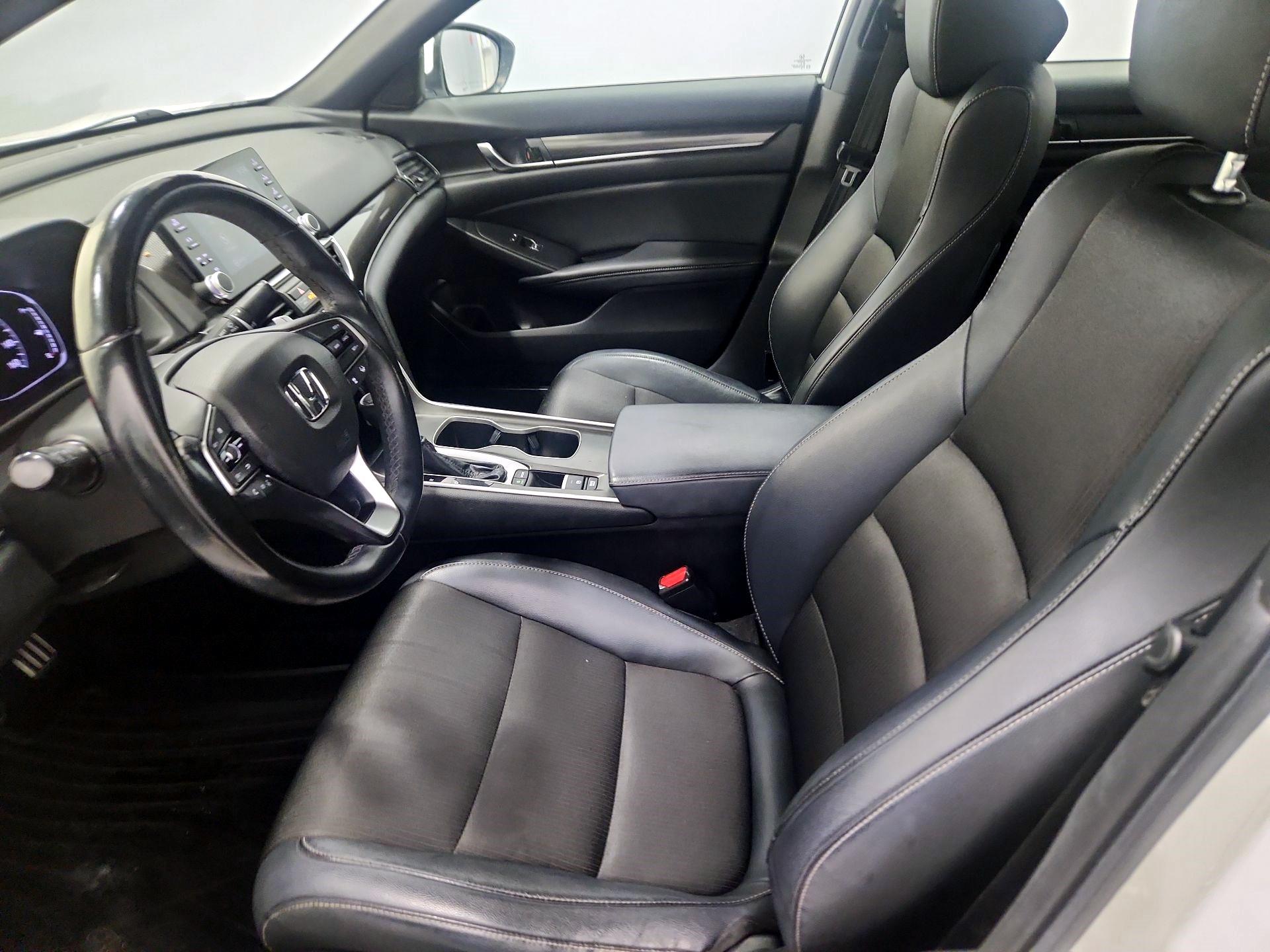 Thumbnail: 2018 Honda Accord - 11