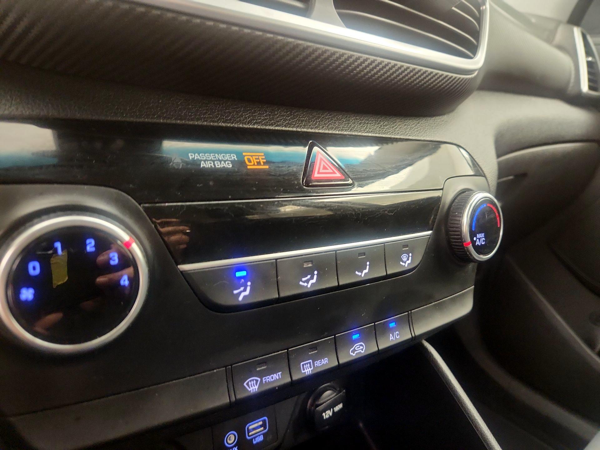 Thumbnail: 2019 Hyundai Tucson - 16