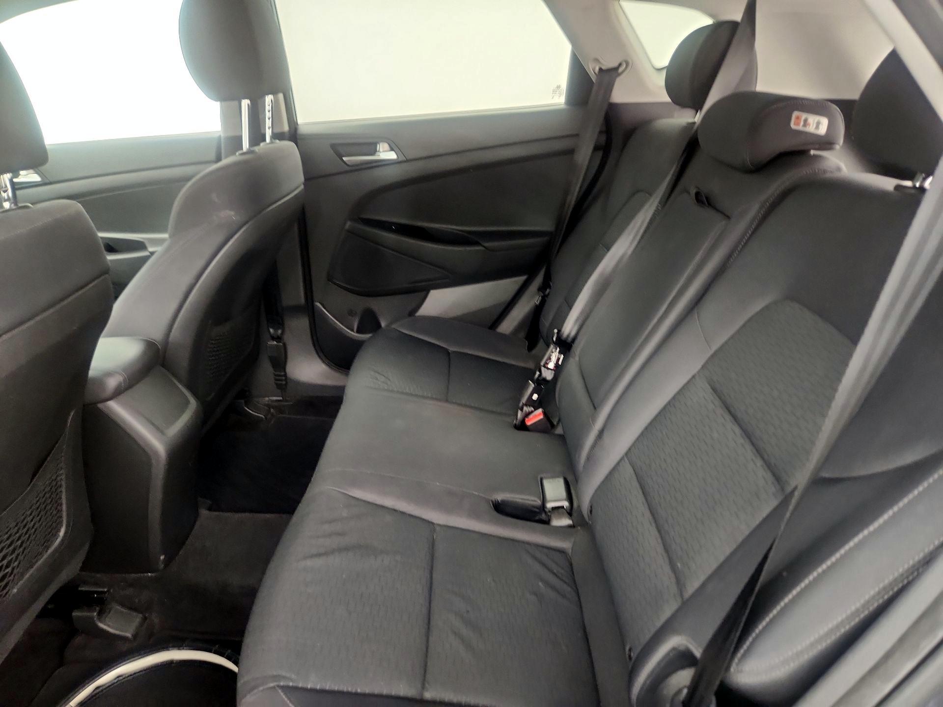 Thumbnail: 2019 Hyundai Tucson - 19