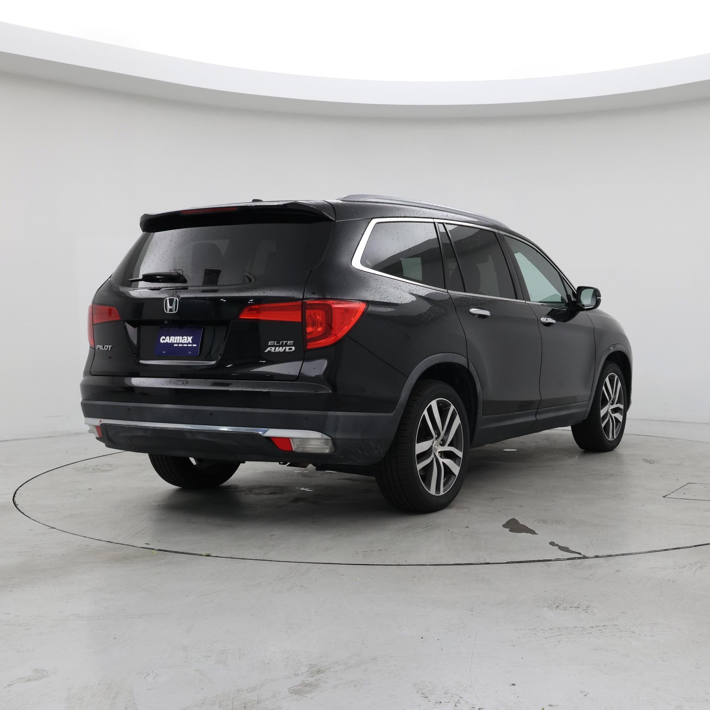 Thumbnail: 2016 Honda Pilot - 8