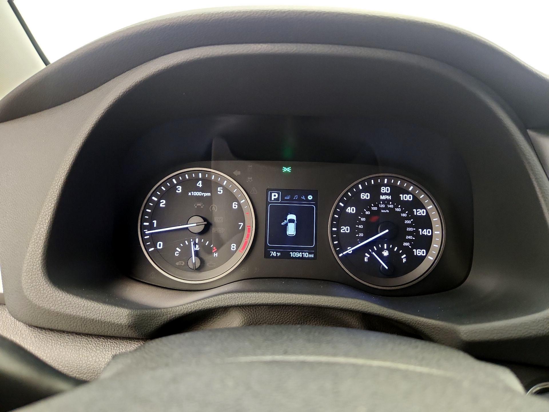 Thumbnail: 2018 Hyundai Tucson - 10