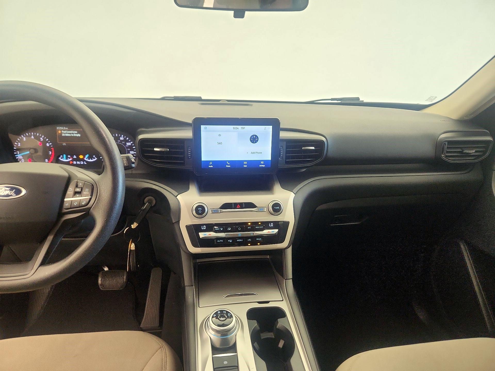 Thumbnail: 2021 Ford Explorer - 9