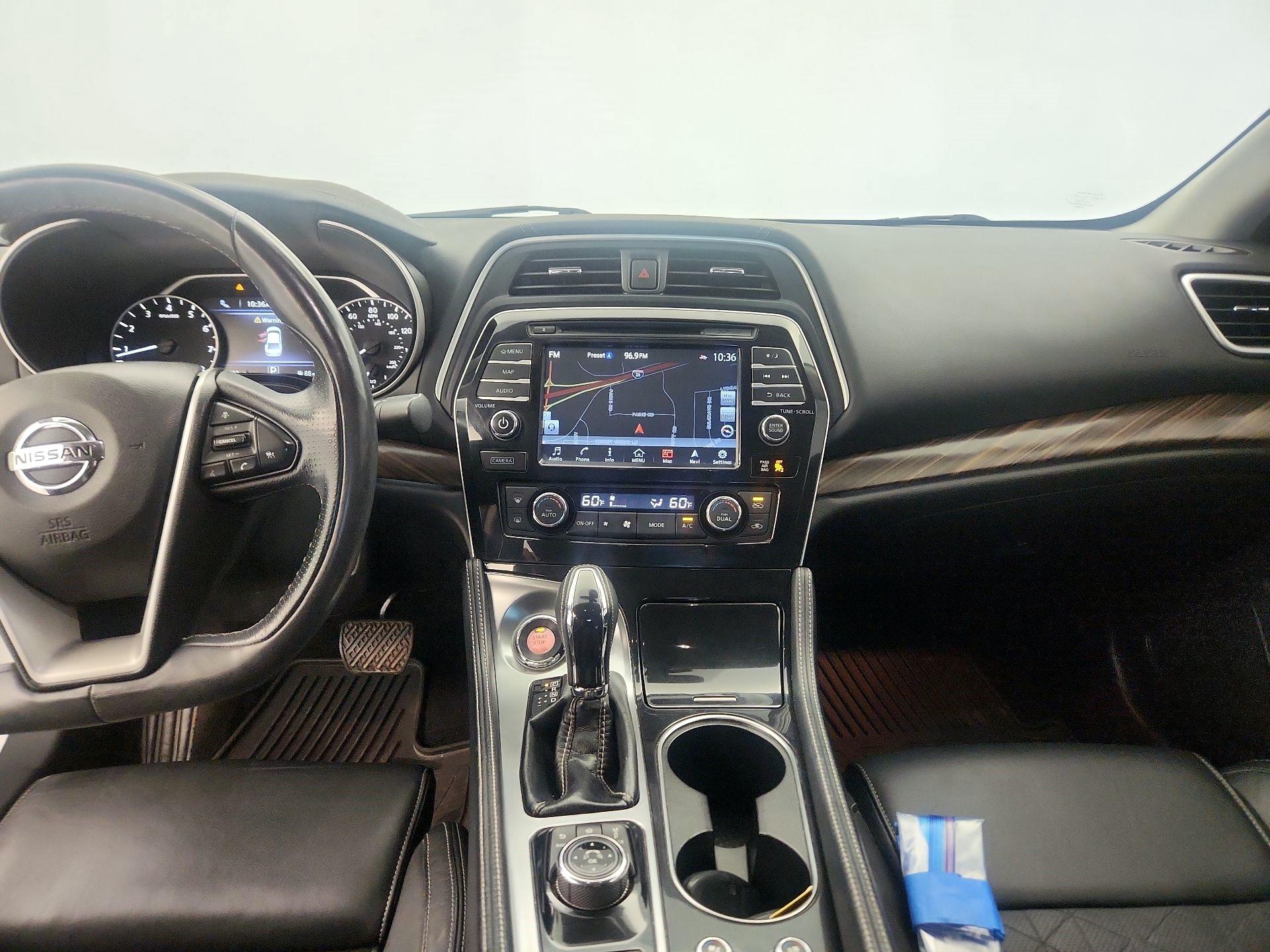 Thumbnail: 2017 Nissan Maxima - 9