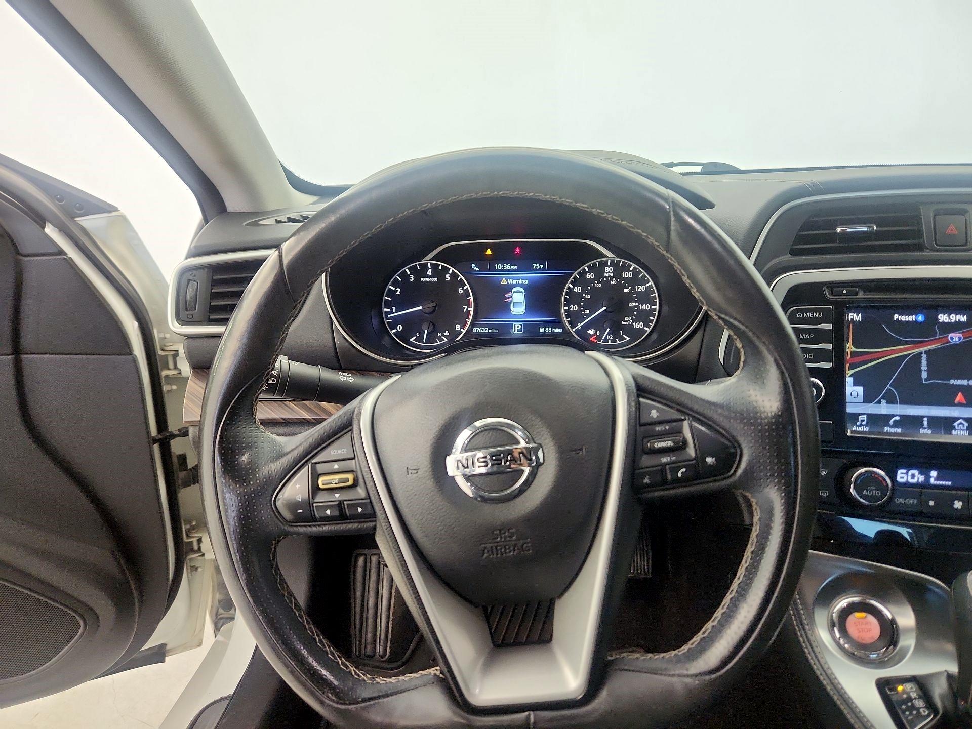 Thumbnail: 2017 Nissan Maxima - 10