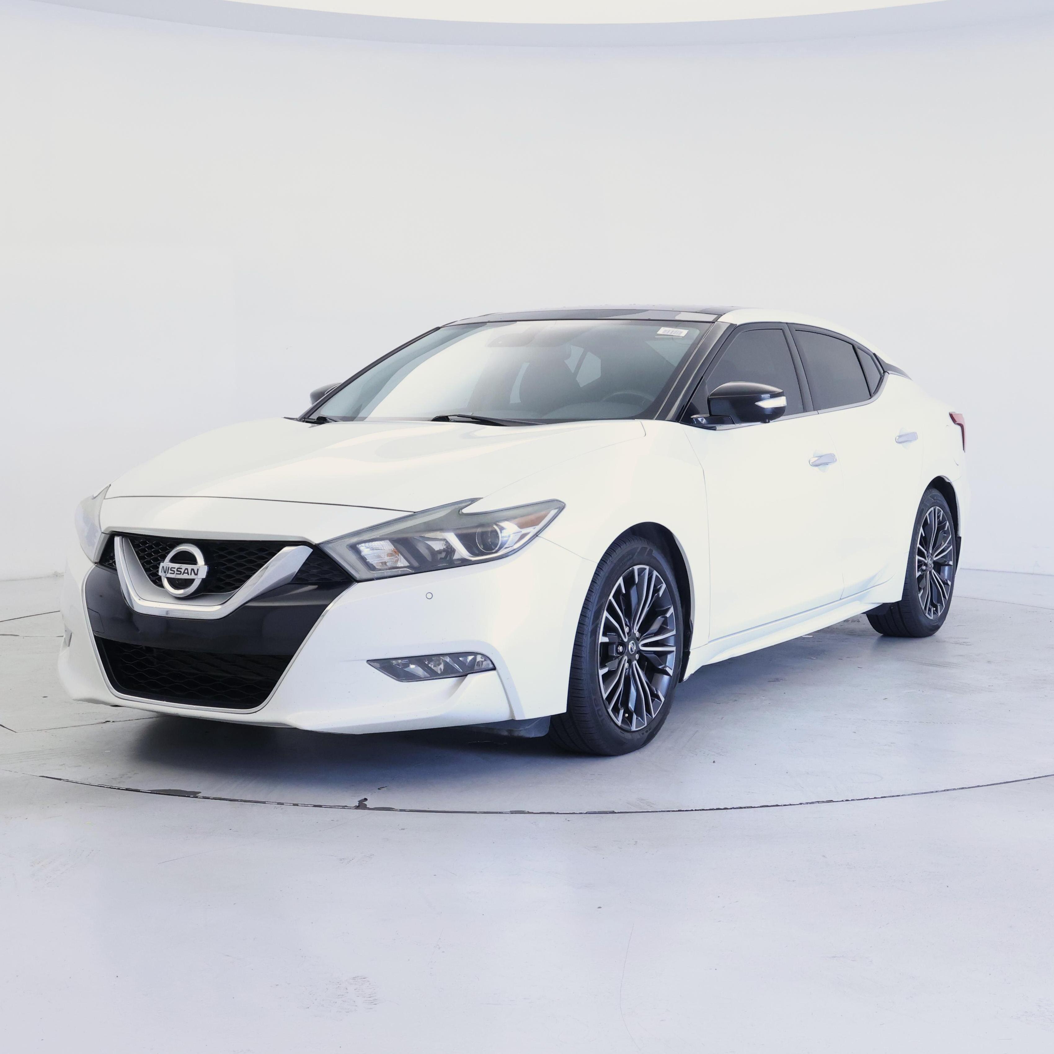 Thumbnail: 2017 Nissan Maxima - 4