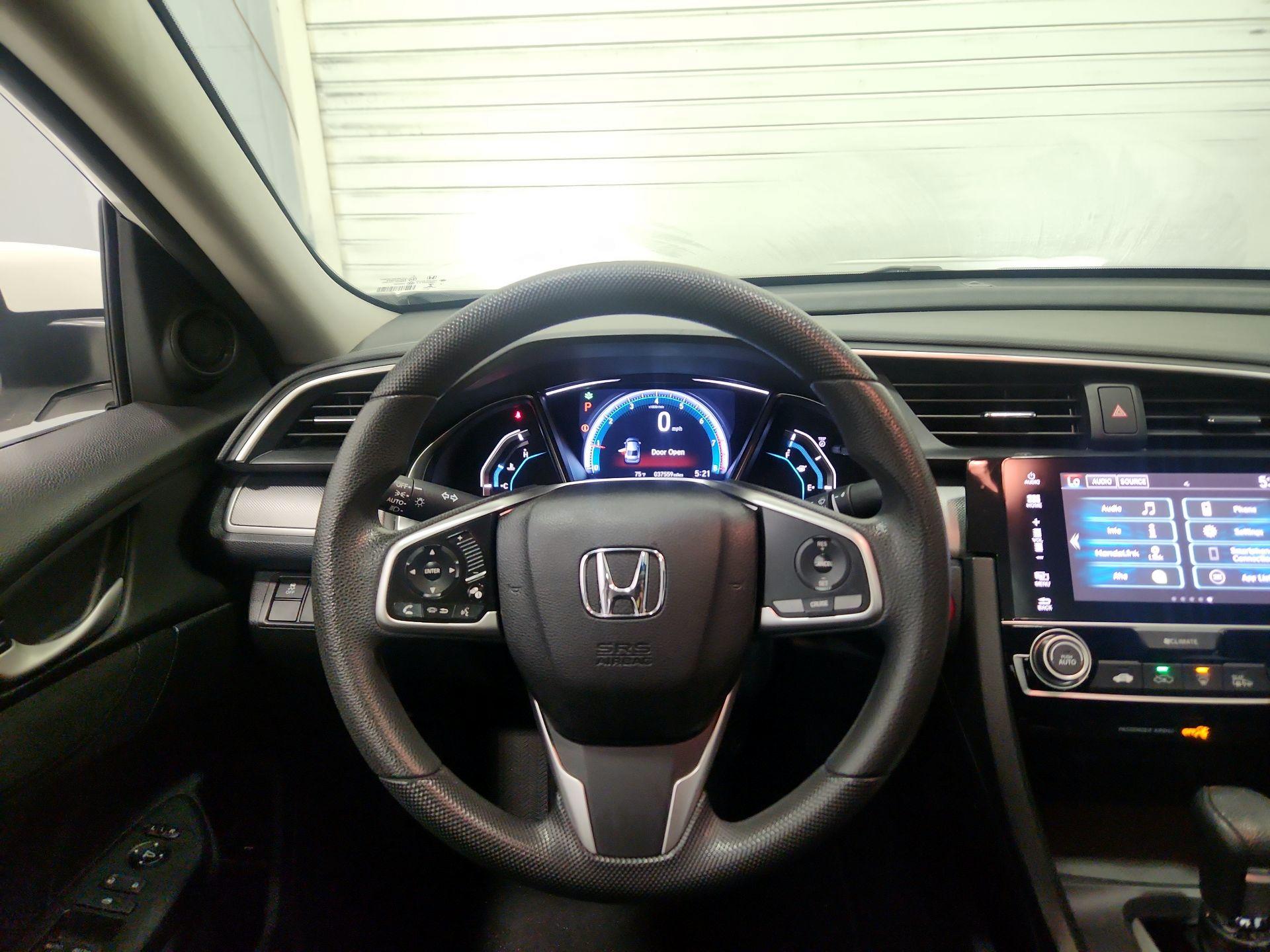 Thumbnail: 2016 Honda Civic - 10