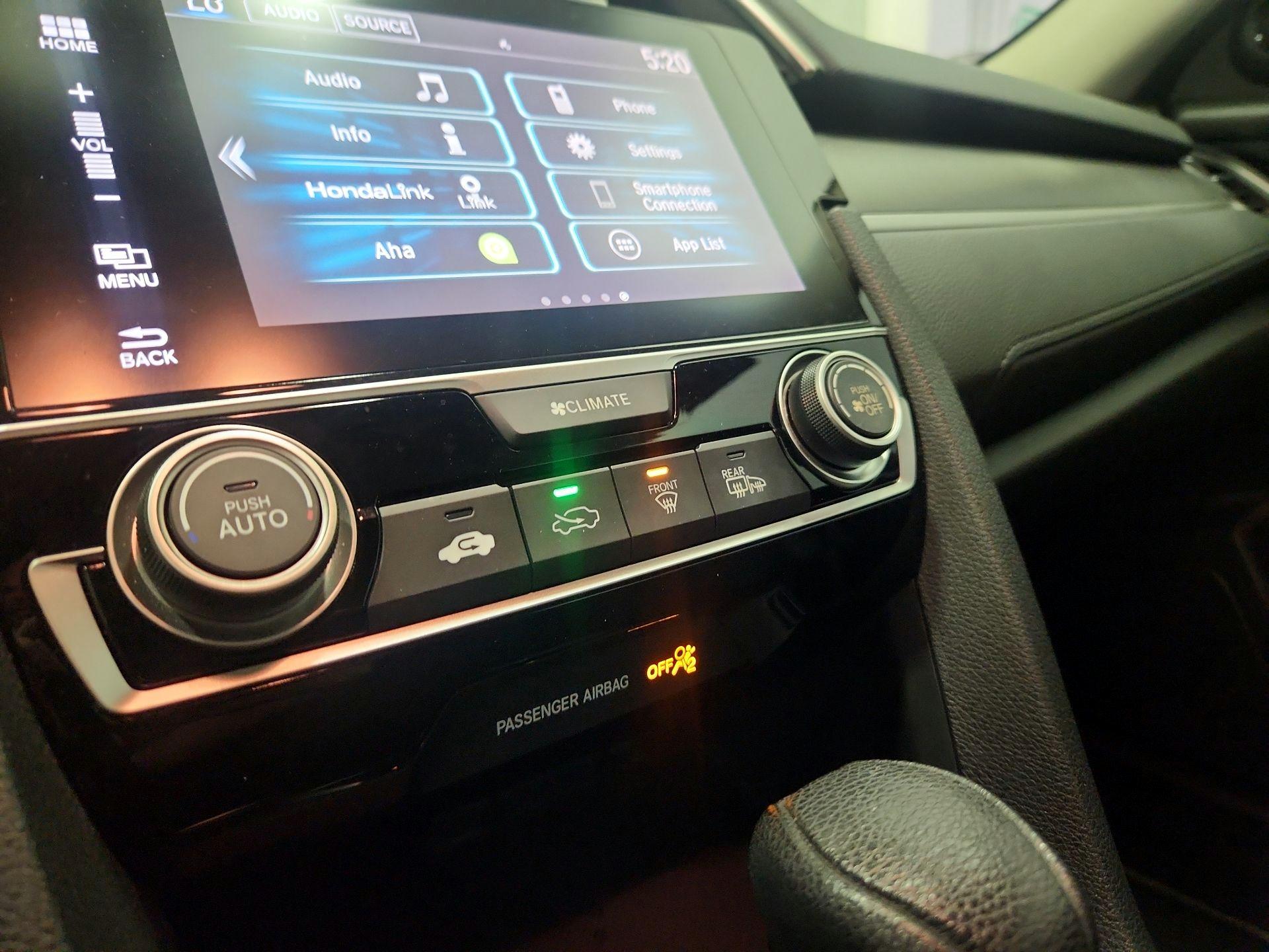 Thumbnail: 2016 Honda Civic - 16